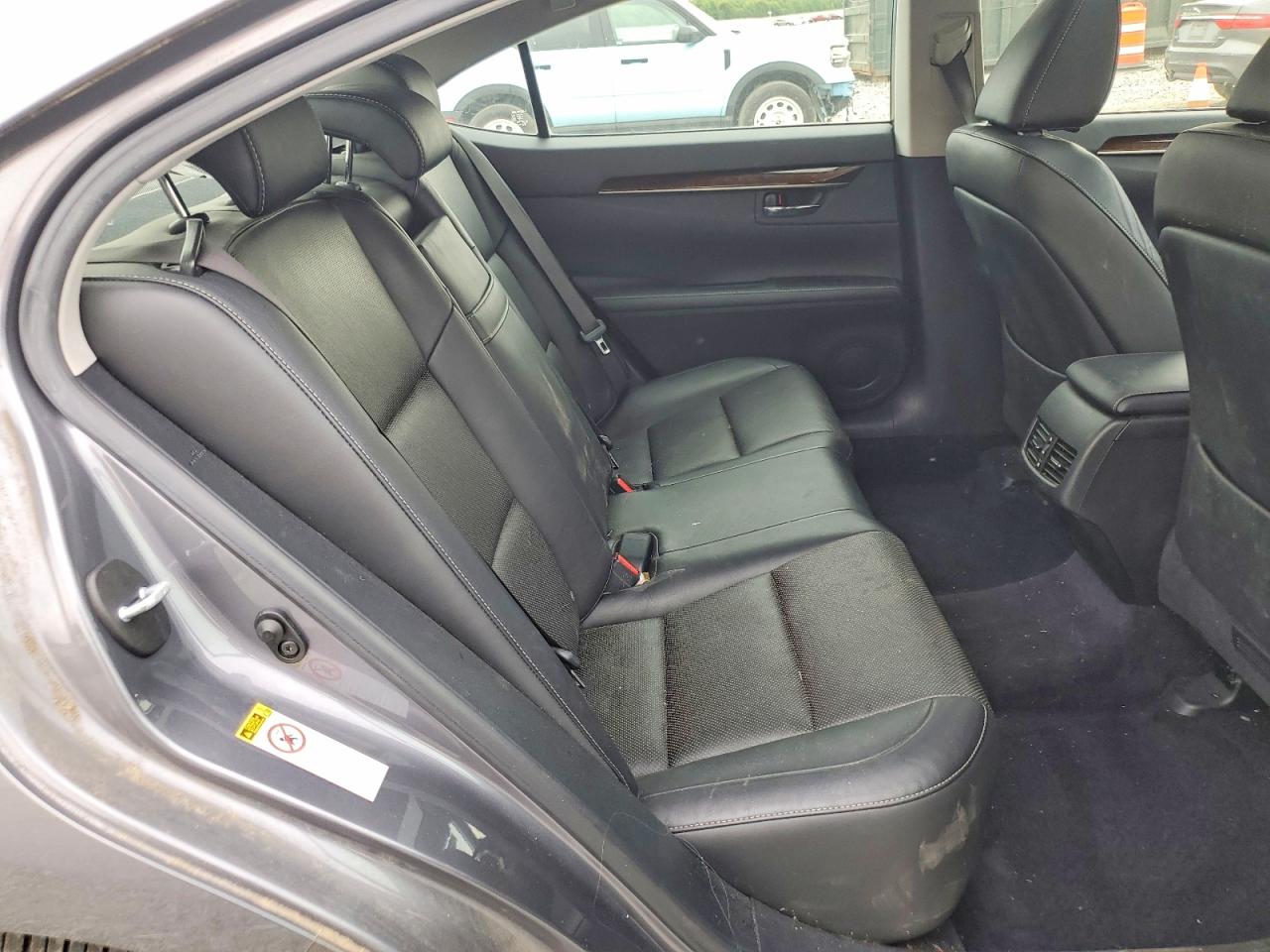 2014 Lexus Es Charcoal vin: JTHBK1GG5E2144469