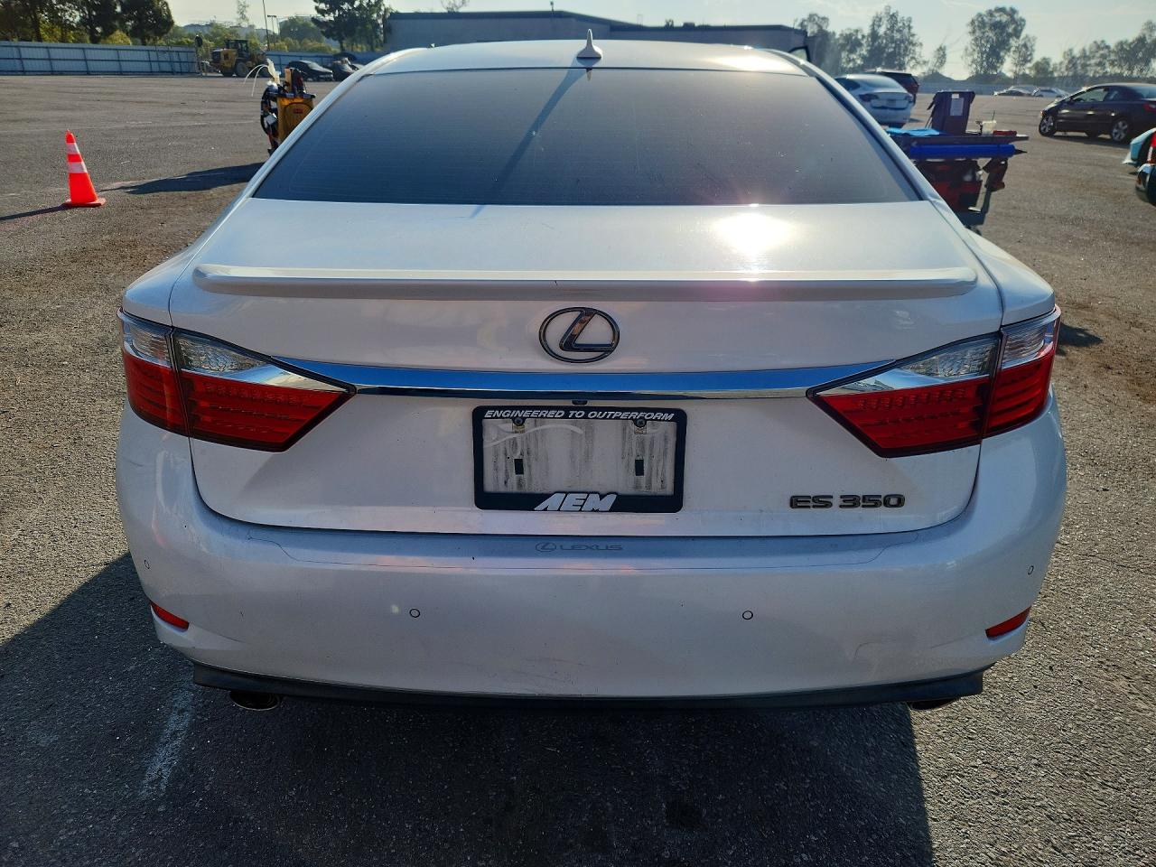 2014 Lexus Es 350 White vin: JTHBK1GG5E2150126