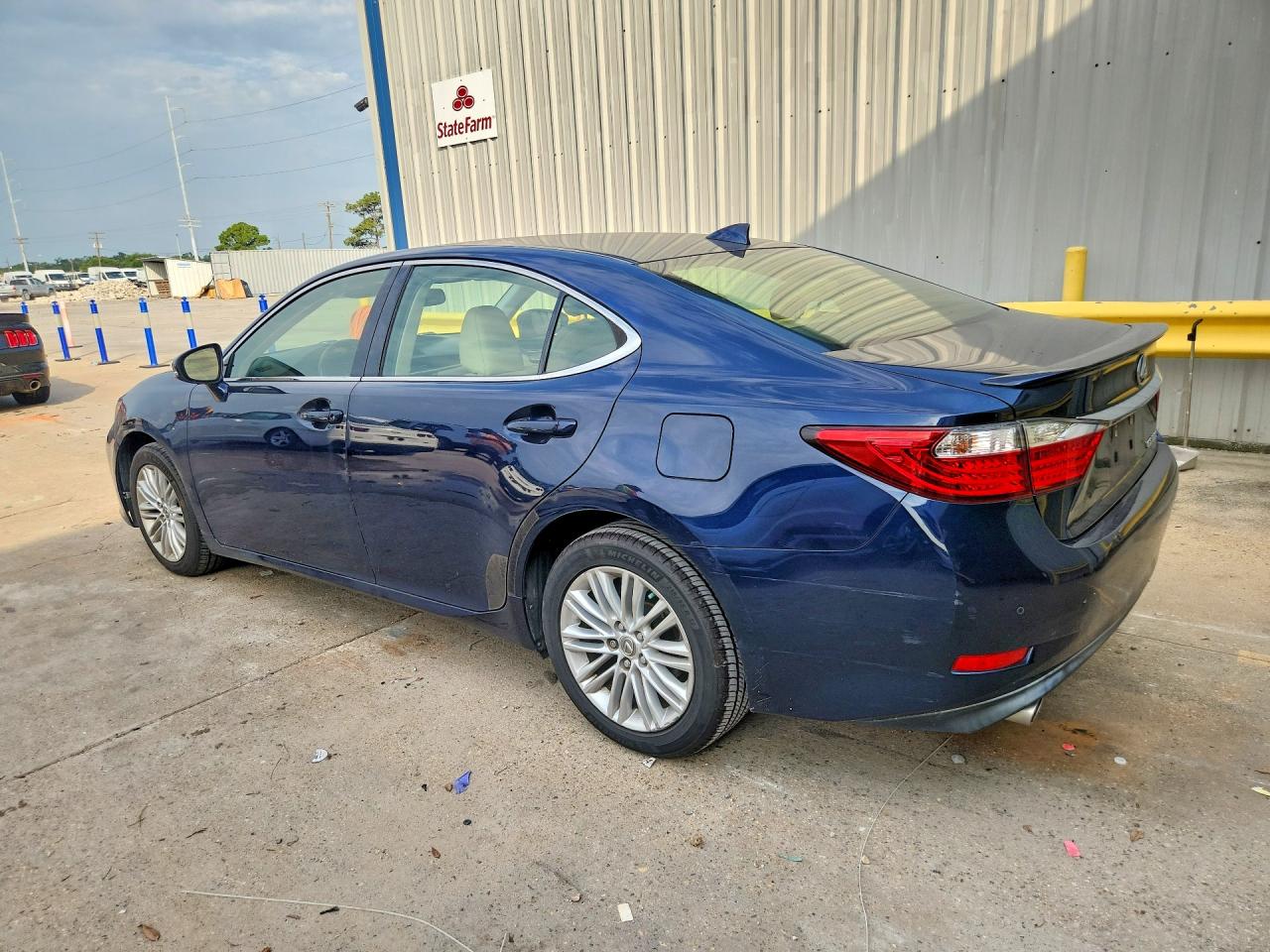 2015 Lexus Es 350 Синий vin: JTHBK1GG5F2160866