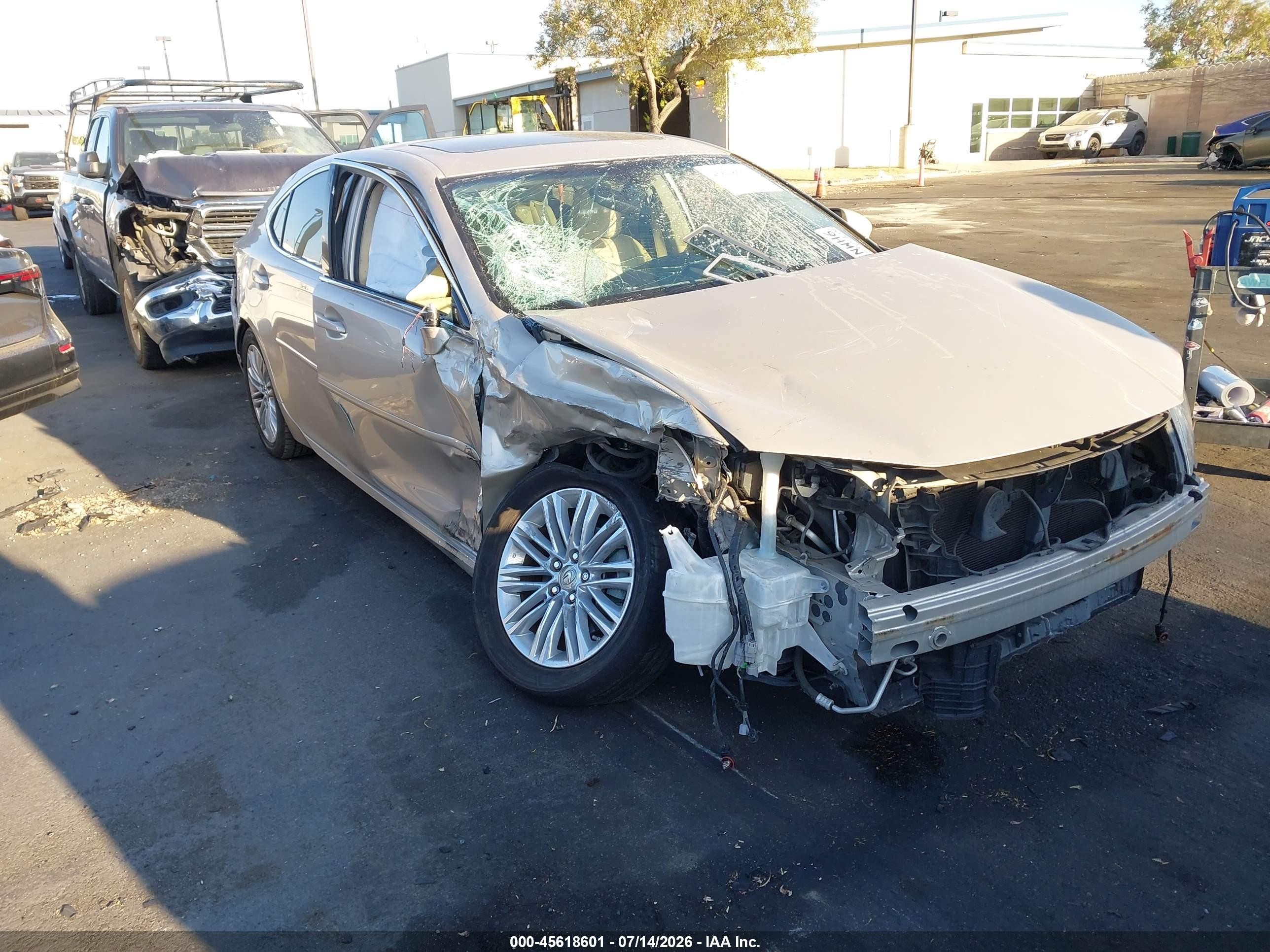 2015 Lexus Es 350   Бежевый vin: JTHBK1GG5F2173343