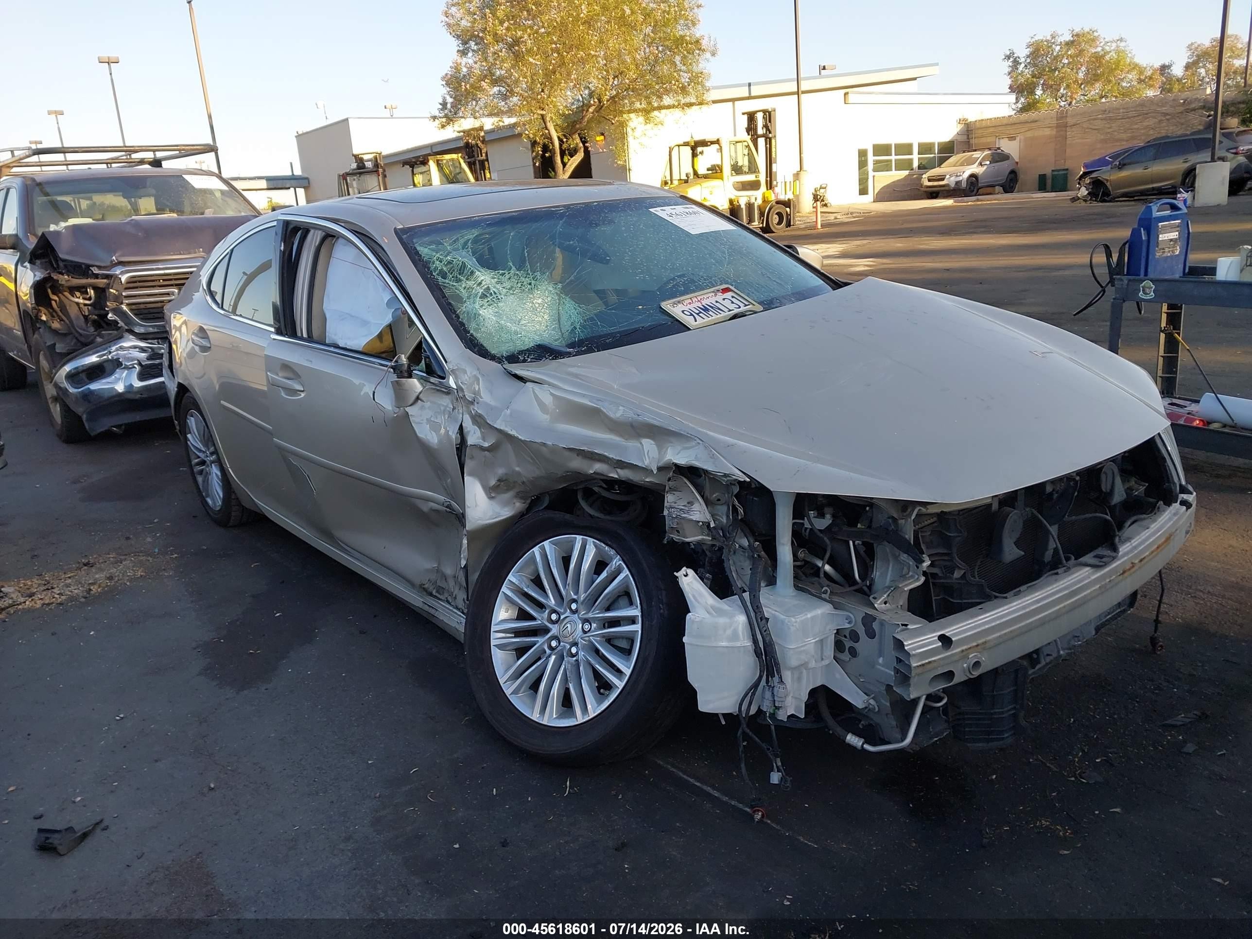 2015 Lexus Es 350   Бежевый vin: JTHBK1GG5F2173343