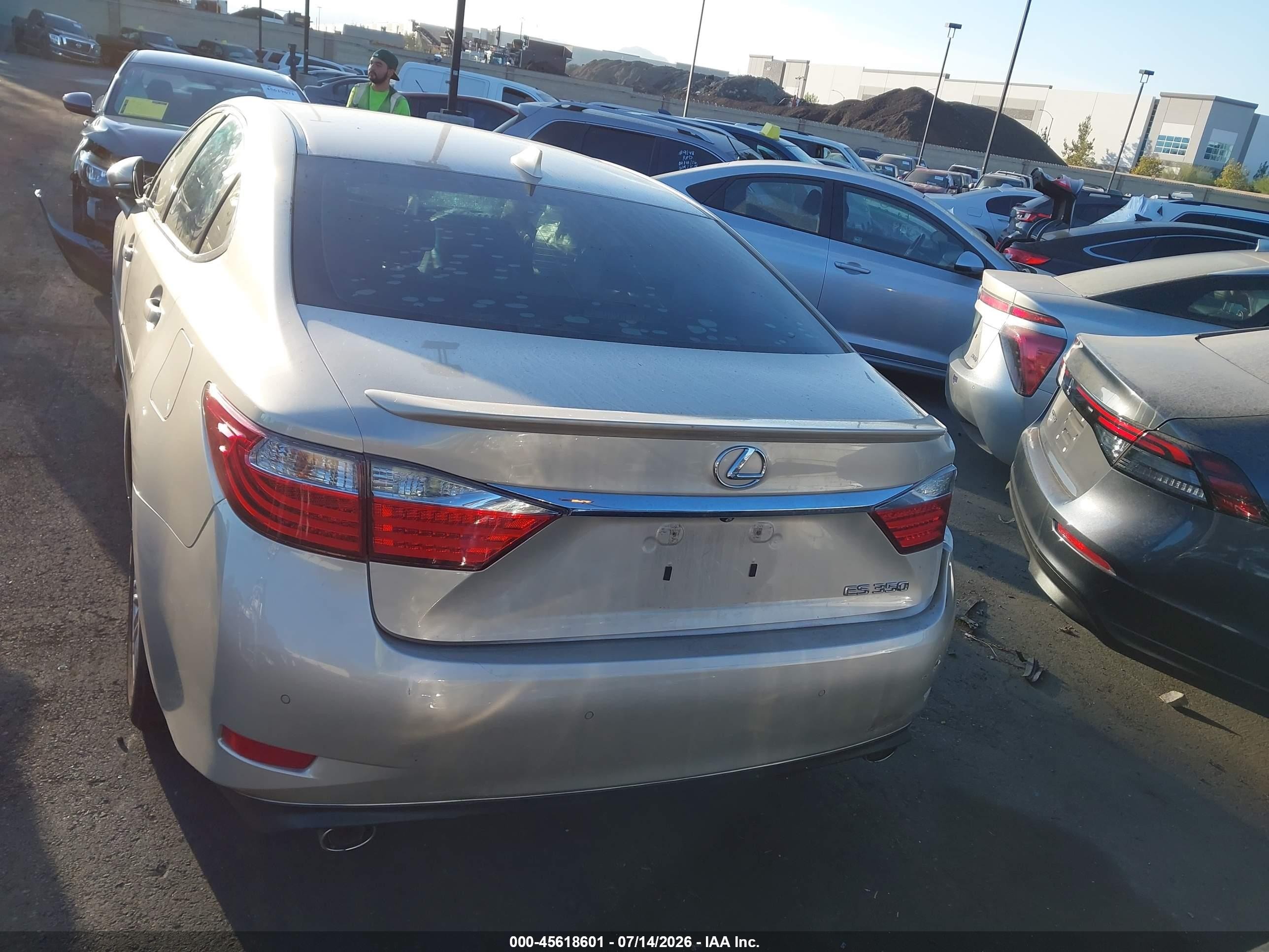2015 Lexus Es 350   Бежевый vin: JTHBK1GG5F2173343