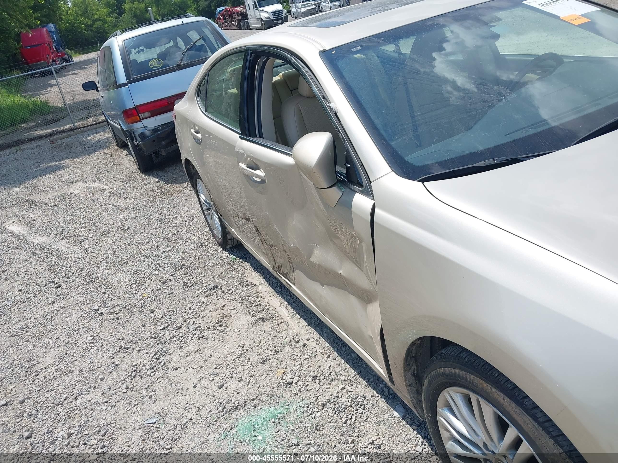 2015 Lexus Es 350 Beige vin: JTHBK1GG5F2176825