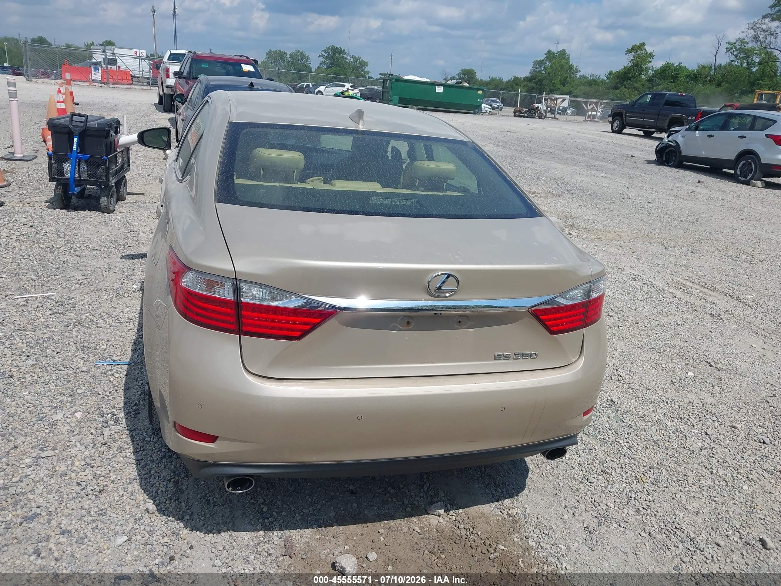 2015 Lexus Es 350 Beige vin: JTHBK1GG5F2176825