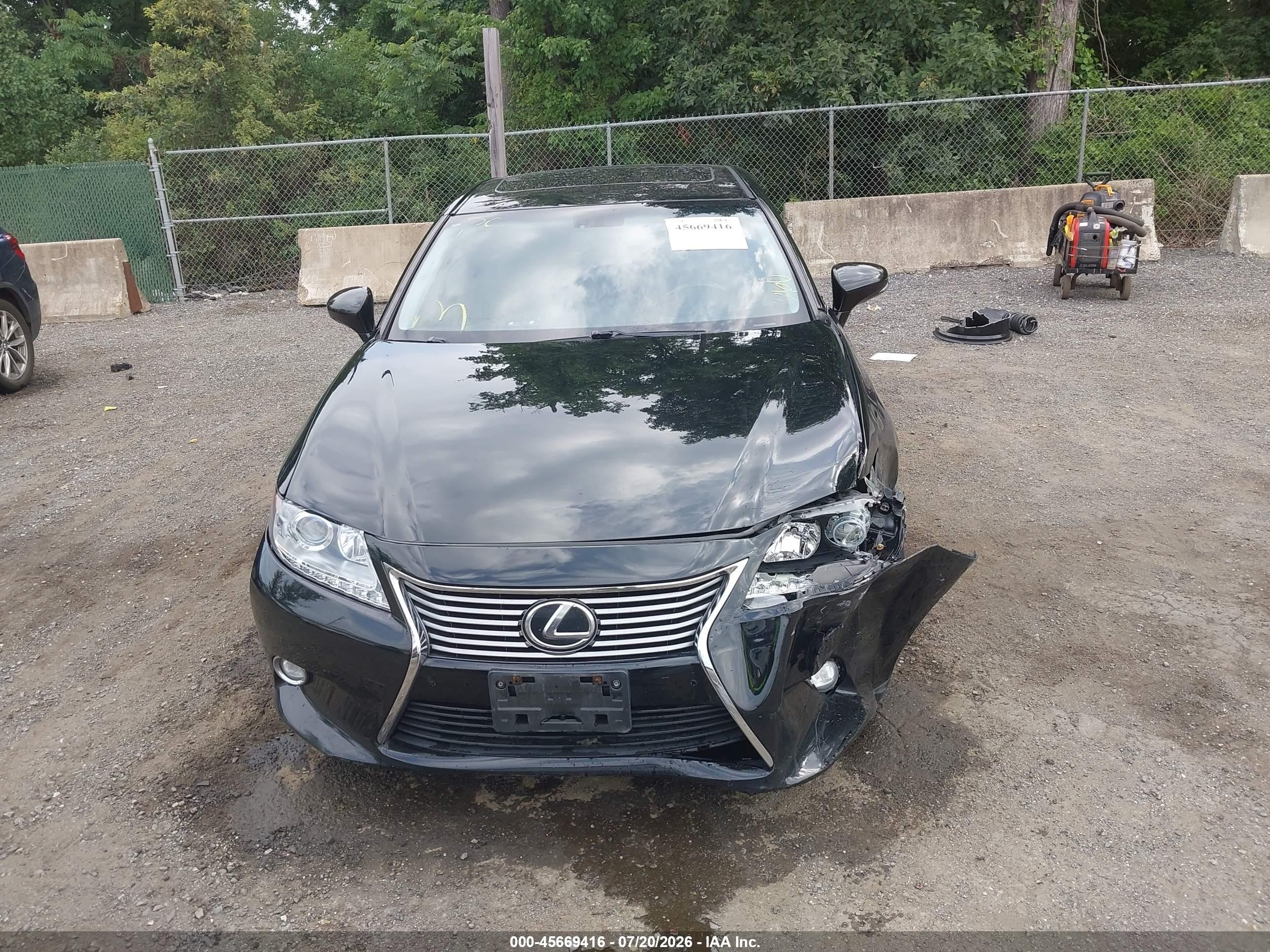2015 Lexus Es 350   Black vin: JTHBK1GG5F2196850