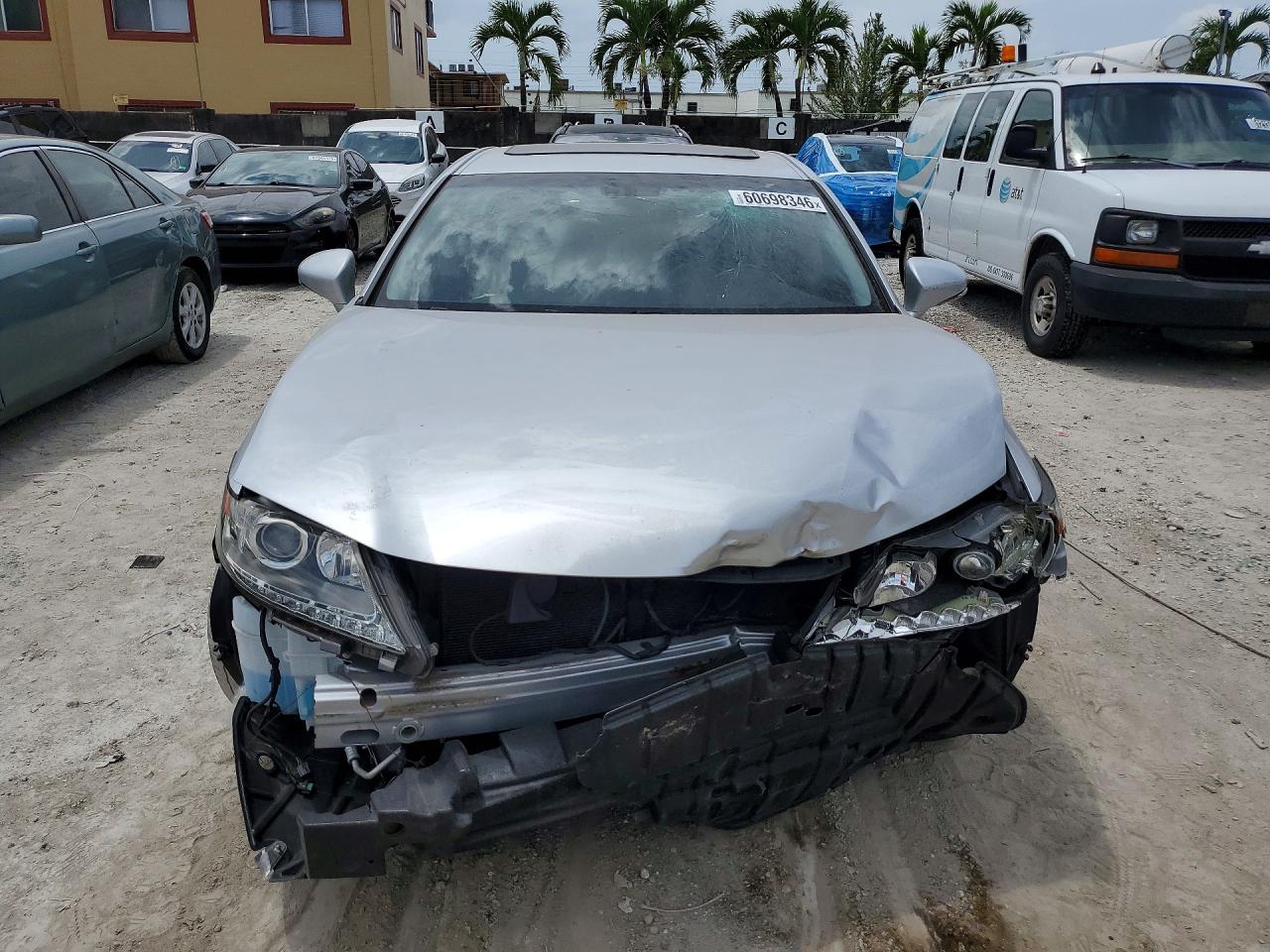 2015 Lexus Es 350 Серебряный vin: JTHBK1GG5F2209418