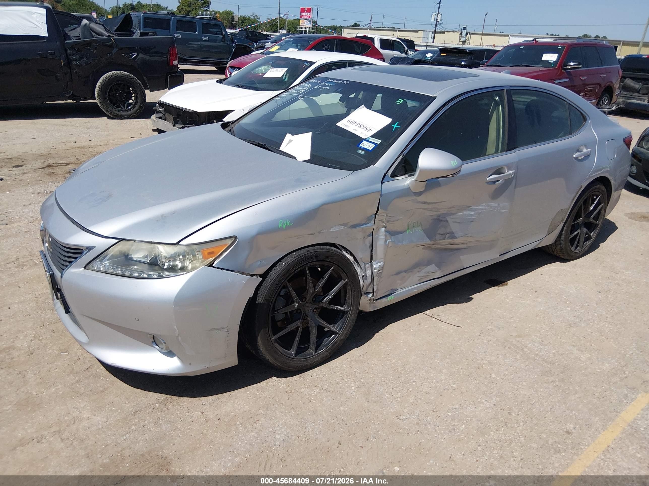 2015 Lexus Es 350   Silver vin: JTHBK1GG5F2210150
