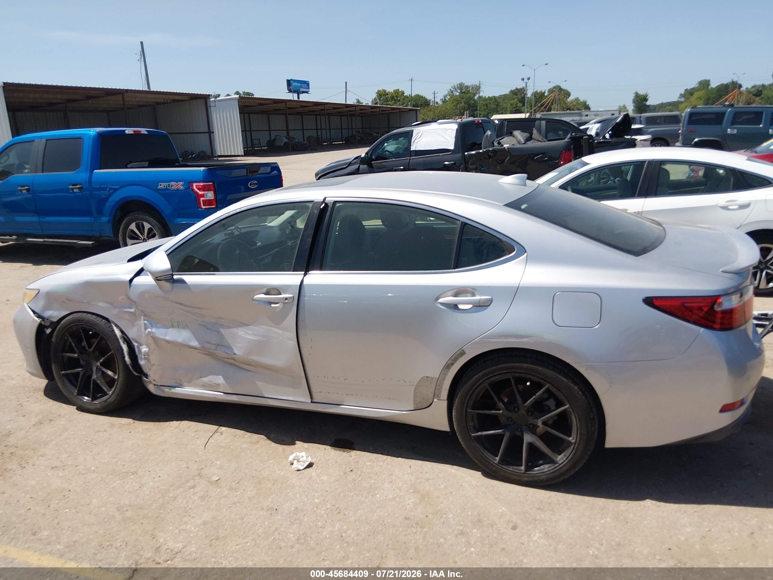 2015 Lexus Es 350   Silver vin: JTHBK1GG5F2210150