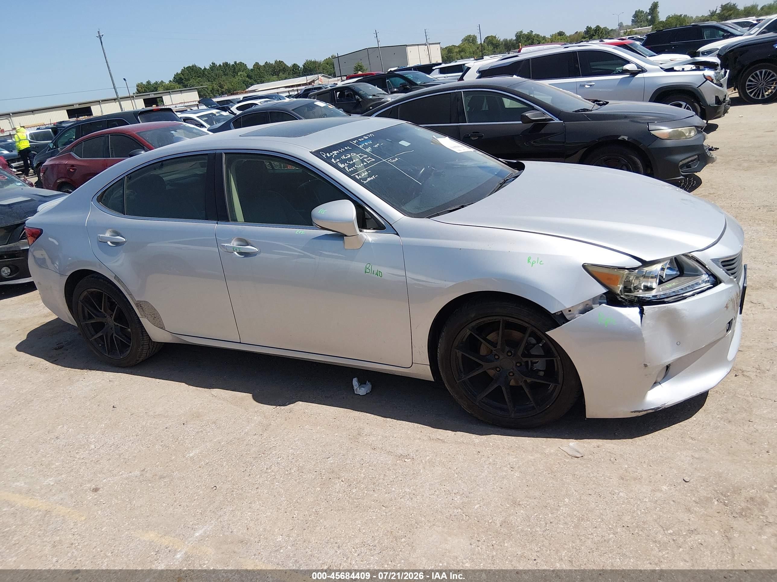 2015 Lexus Es 350   Silver vin: JTHBK1GG5F2210150