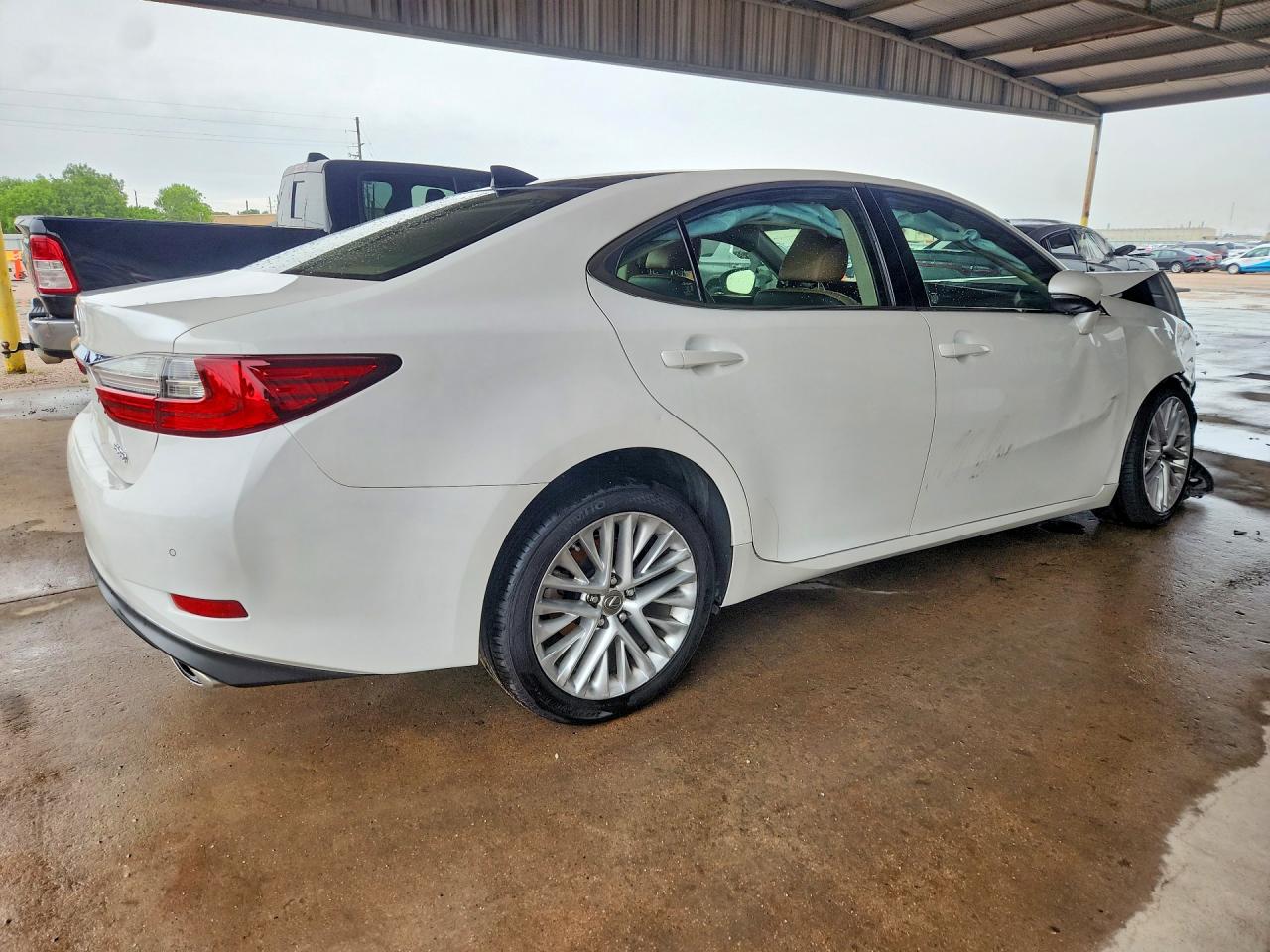 2016 Lexus Es 350 White vin: JTHBK1GG5G2228231