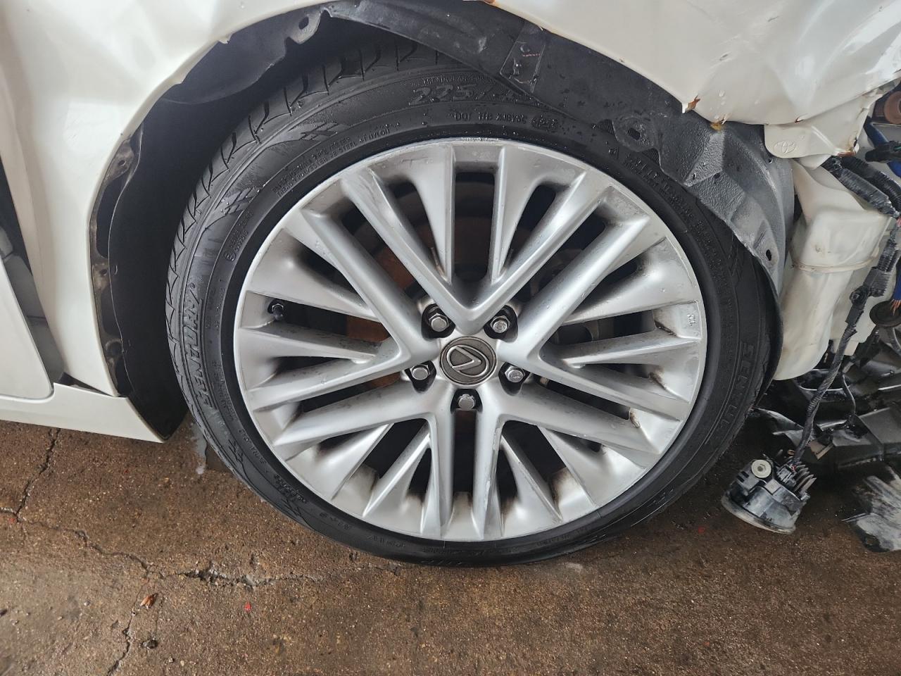 2016 Lexus Es 350 White vin: JTHBK1GG5G2228231 Damage: Right Front Wheel, Curb Rash, 1 To 2 Inches
