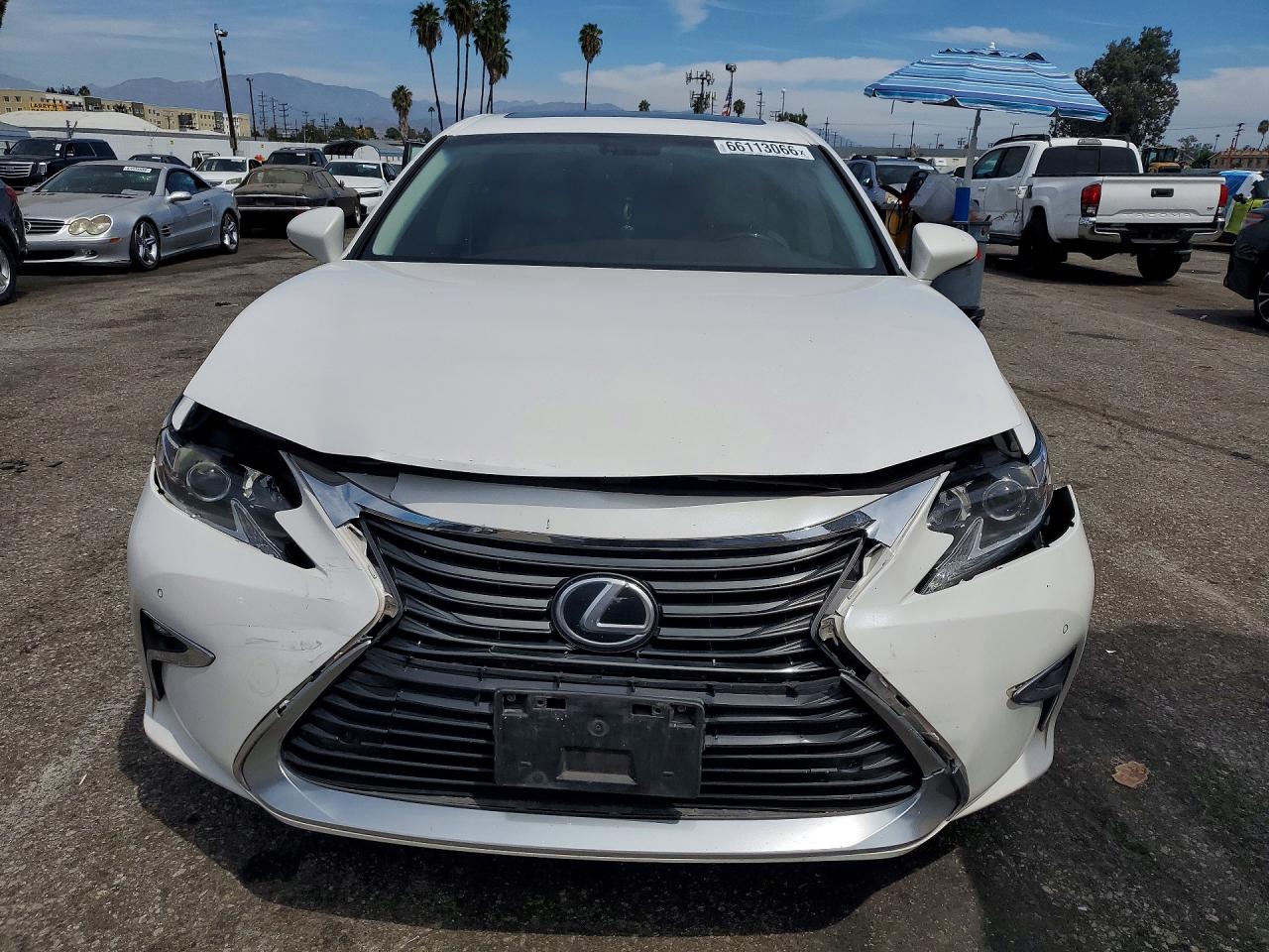 2016 Lexus Es 350 White vin: JTHBK1GG5G2237821