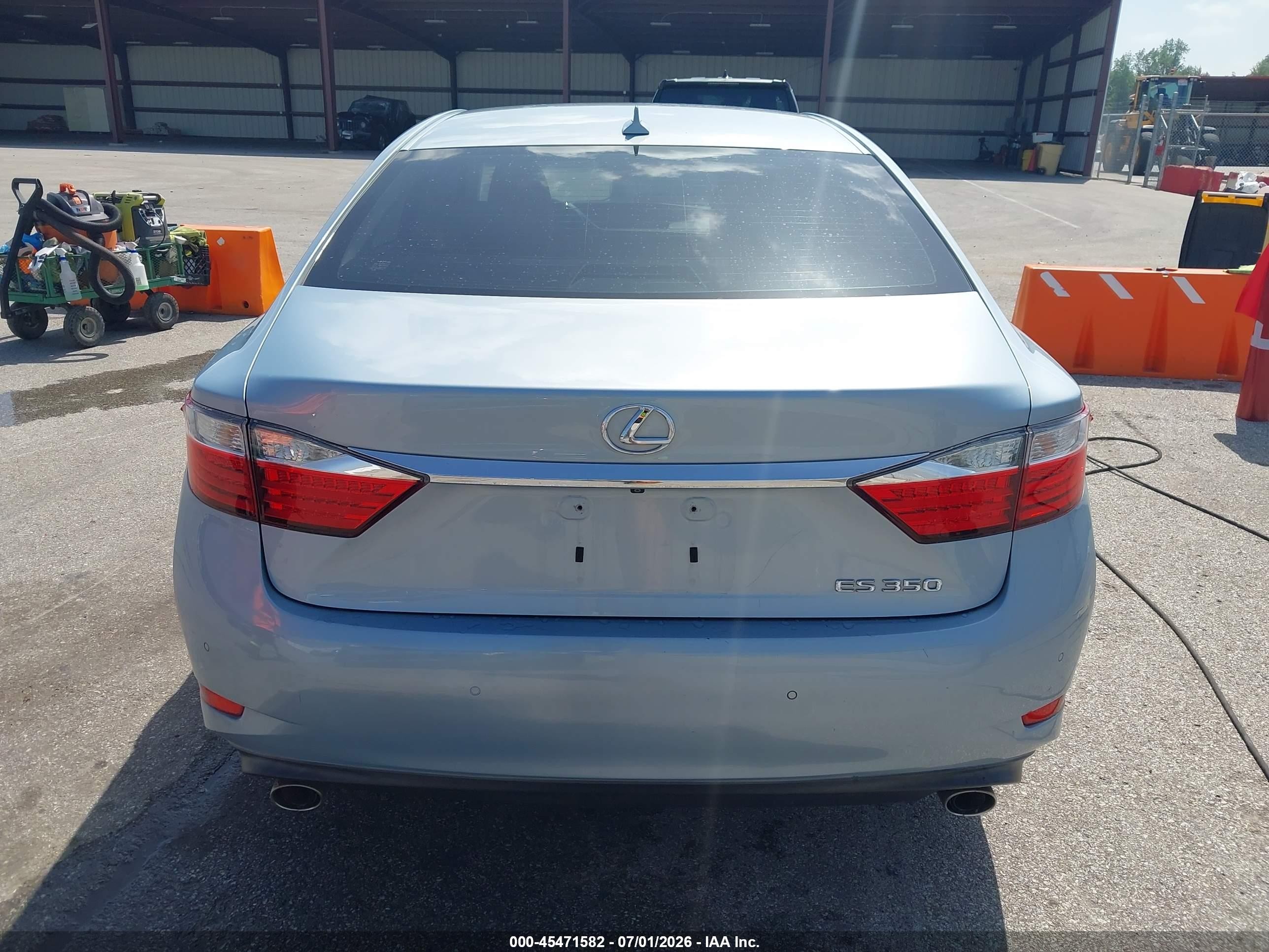 2013 Lexus Es 350   Light Blue vin: JTHBK1GG6D2000959