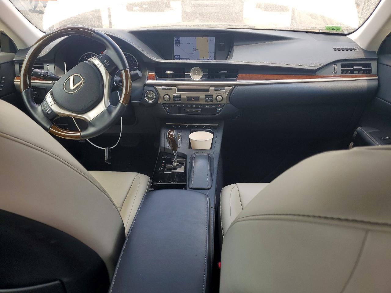 2013 Lexus Es 350 Белый vin: JTHBK1GG6D2004610