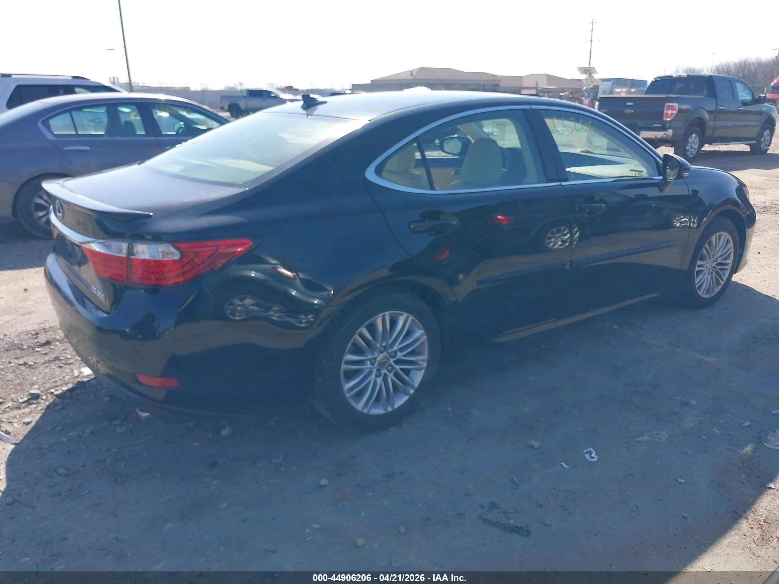 2013 Lexus Es 350   Черный vin: JTHBK1GG6D2013338