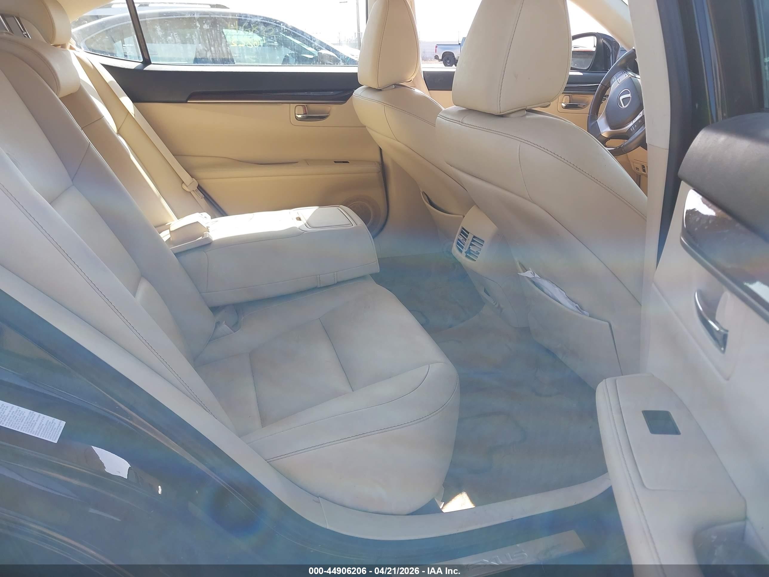 2013 Lexus Es 350   Черный vin: JTHBK1GG6D2013338