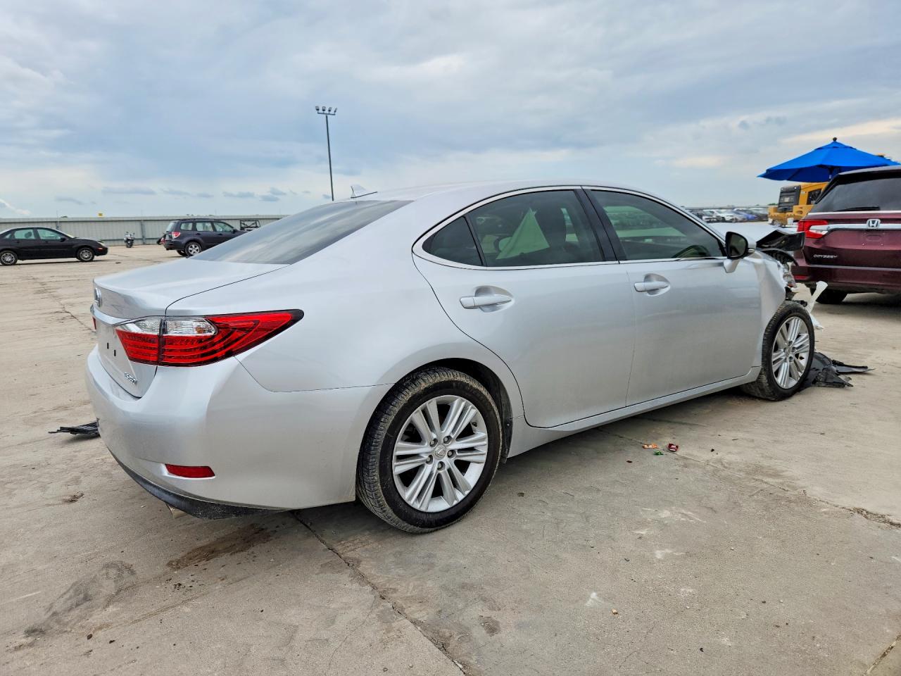 2013 Lexus Es 350 Серебряный vin: JTHBK1GG6D2019463