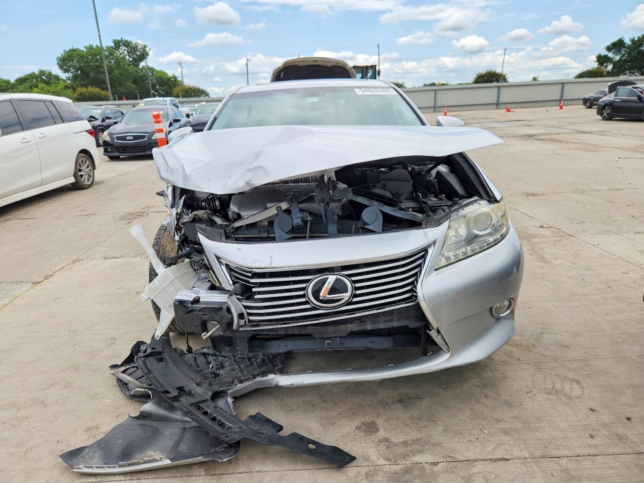 2013 Lexus Es 350 Серебряный vin: JTHBK1GG6D2019463
