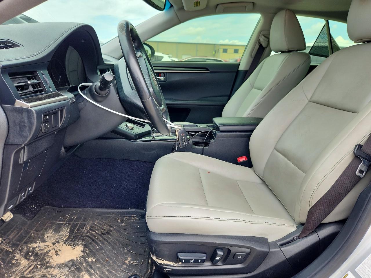 2013 Lexus Es 350 Серебряный vin: JTHBK1GG6D2019463
