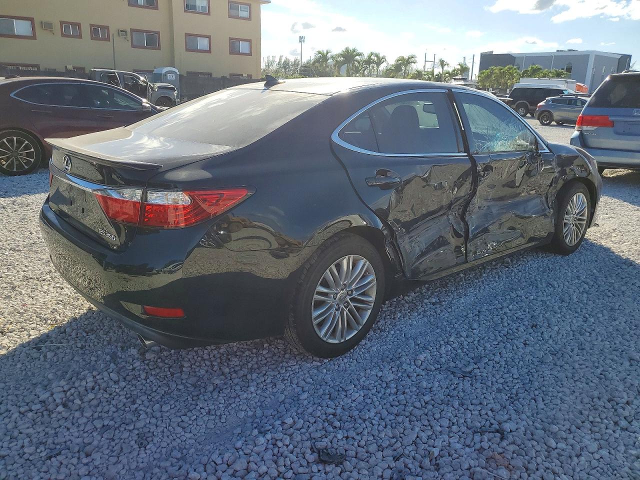2013 Lexus Es 350 Black vin: JTHBK1GG6D2045139