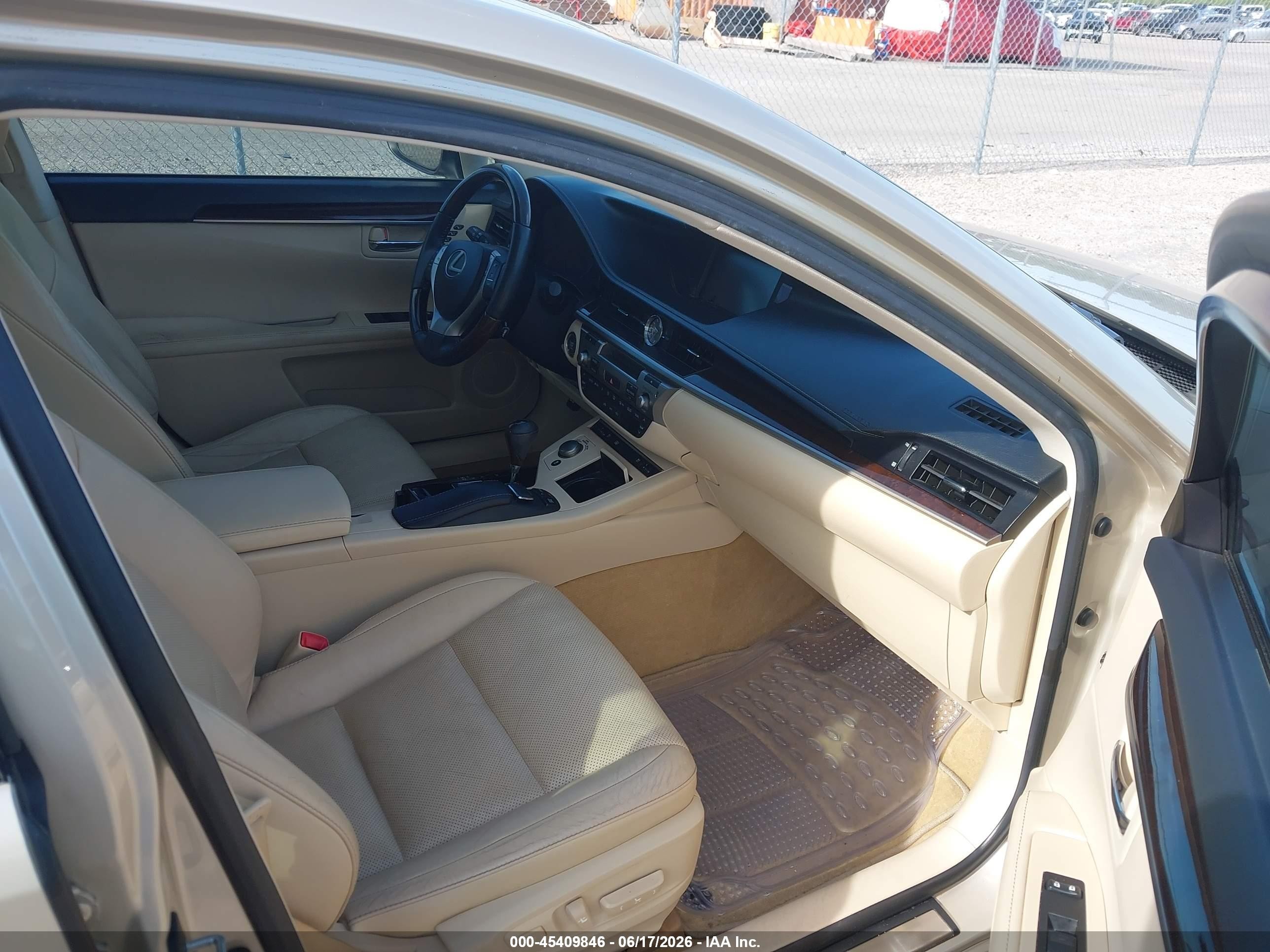 2013 Lexus Es 350 Tan vin: JTHBK1GG6D2046856