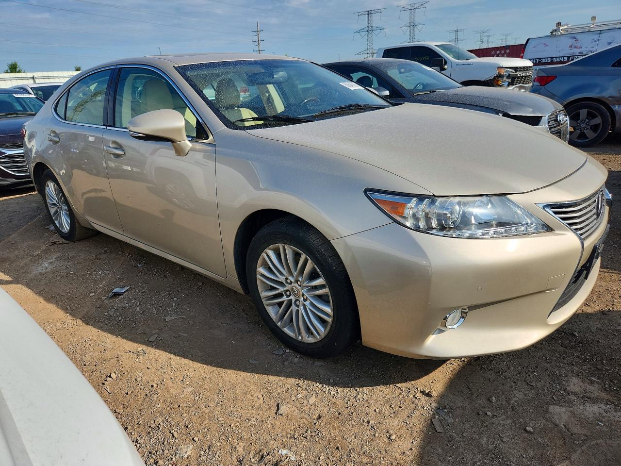 2013 Lexus Es 350 Beige vin: JTHBK1GG6D2047604