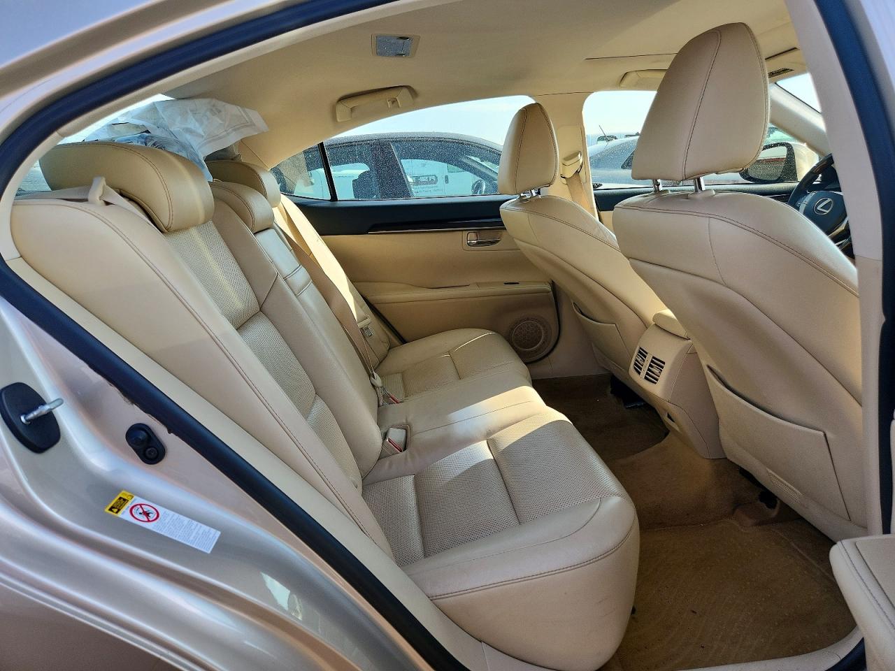 2013 Lexus Es 350 Beige vin: JTHBK1GG6D2047604