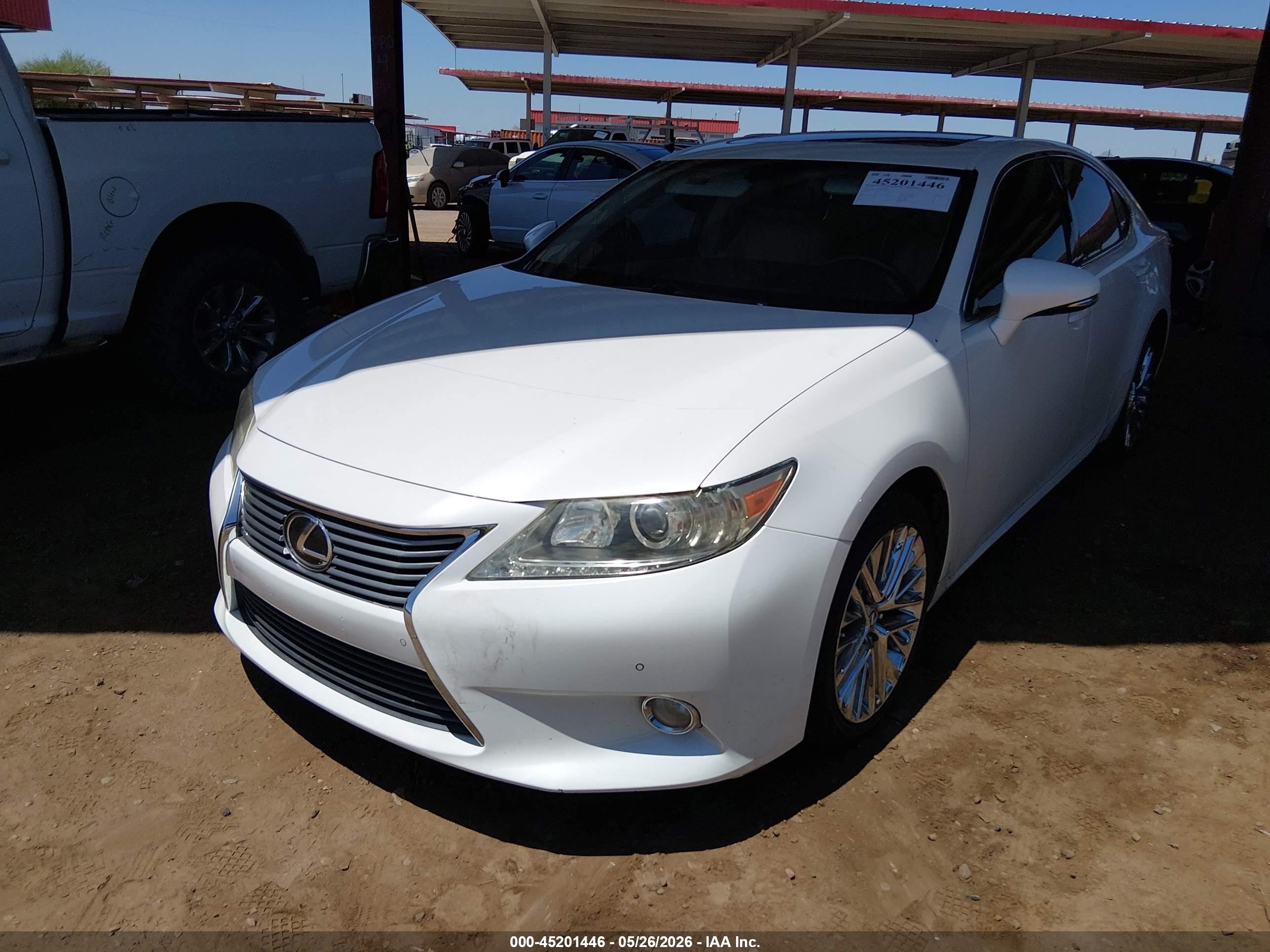 2013 Lexus Es 350 White vin: JTHBK1GG6D2048381