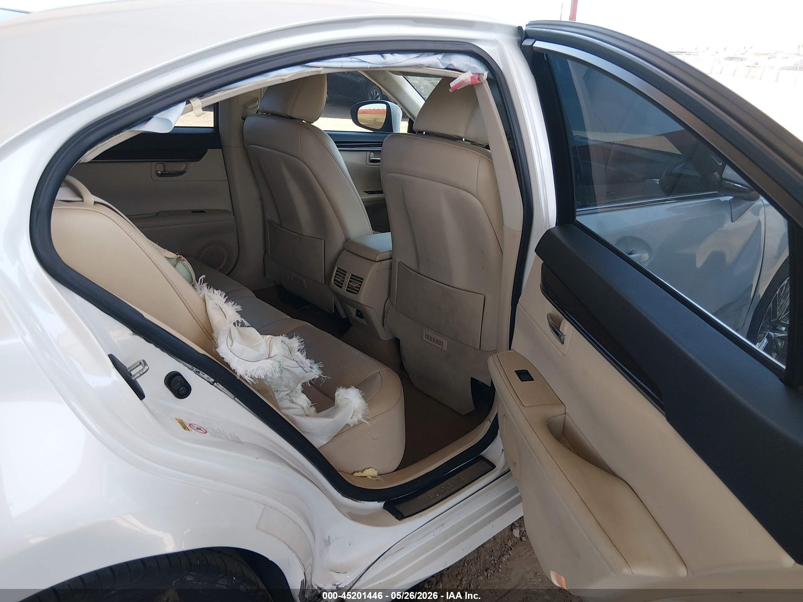 2013 Lexus Es 350 White vin: JTHBK1GG6D2048381