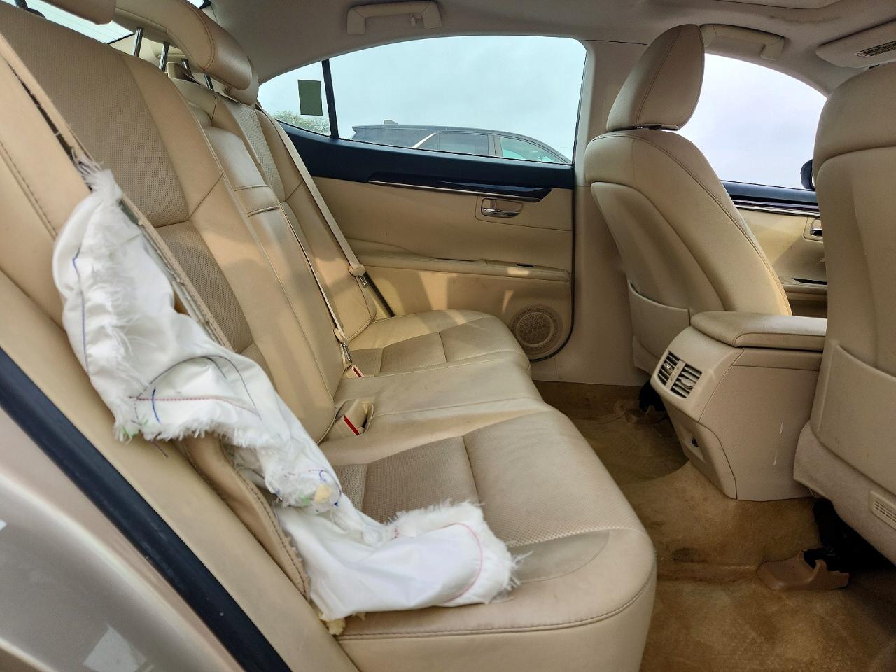 2013 Lexus Es 350 Gold vin: JTHBK1GG6D2053578