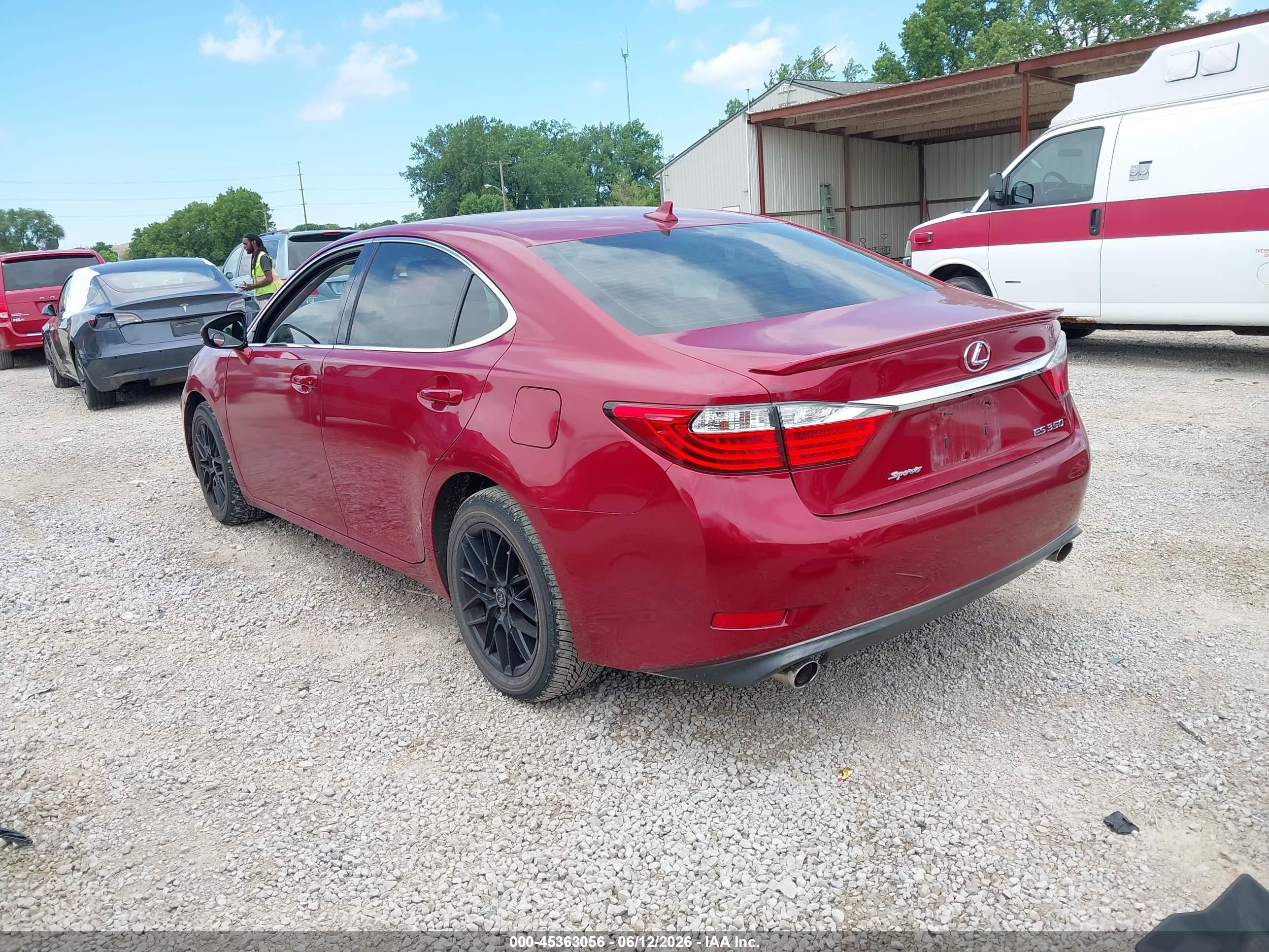 2013 Lexus Es 350   Red vin: JTHBK1GG6D2073796