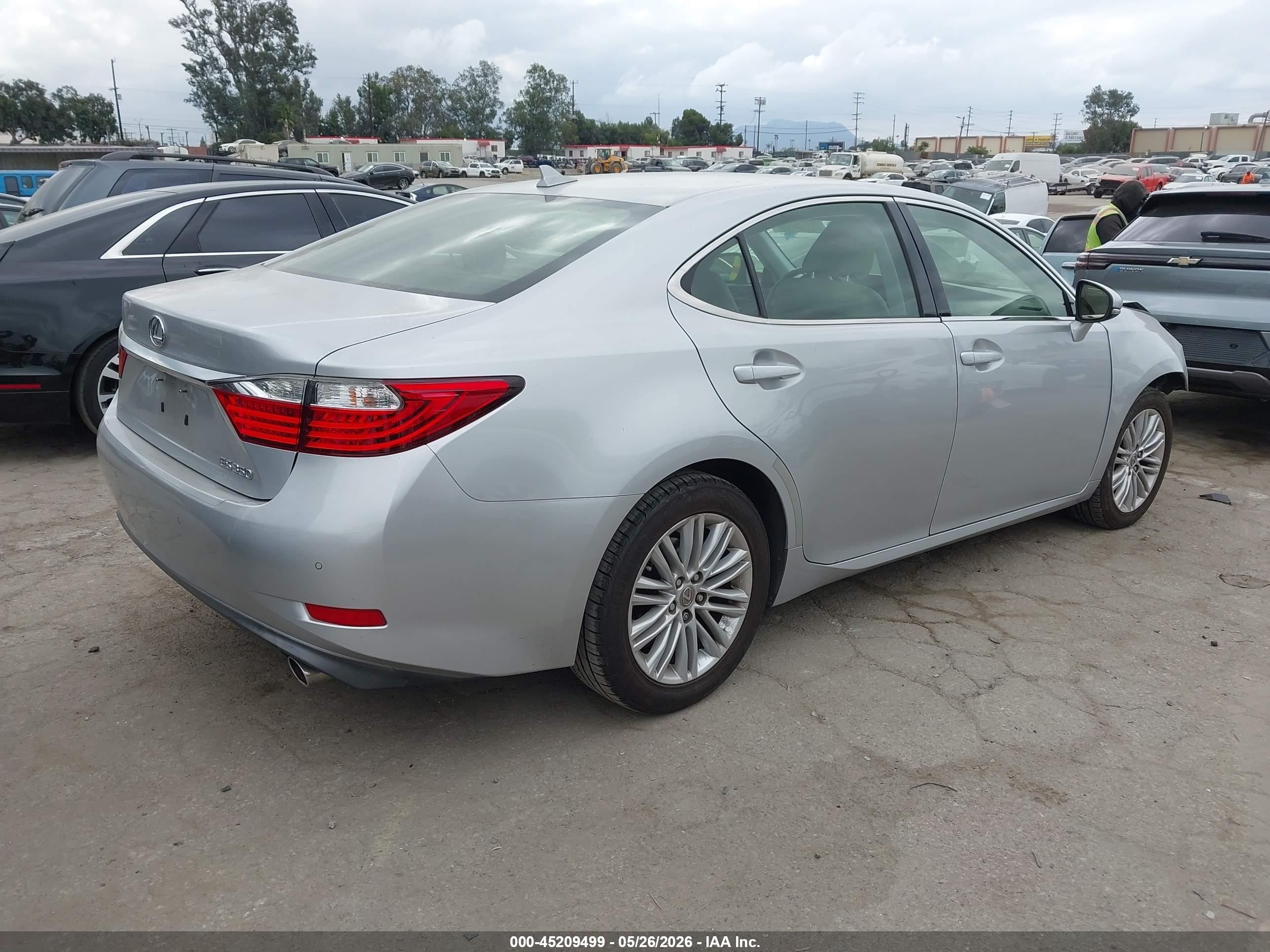 2013 Lexus Es 350   Silver vin: JTHBK1GG6D2076648