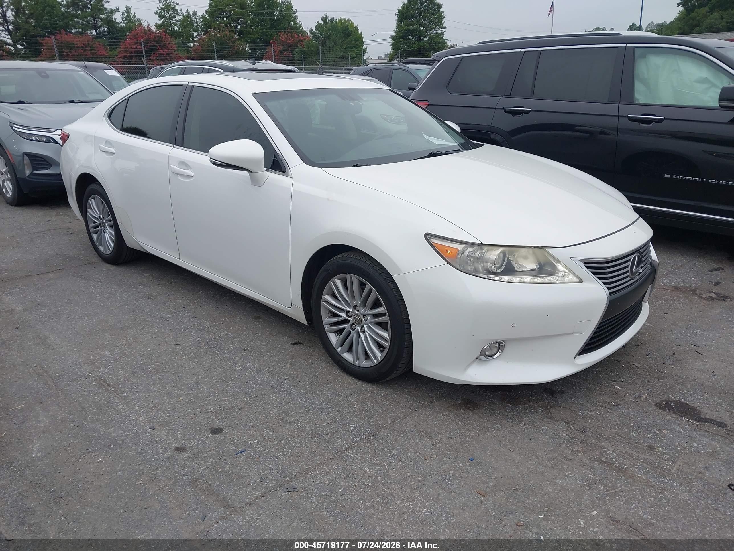 2014 Lexus Es 350   Белый vin: JTHBK1GG6E2086646