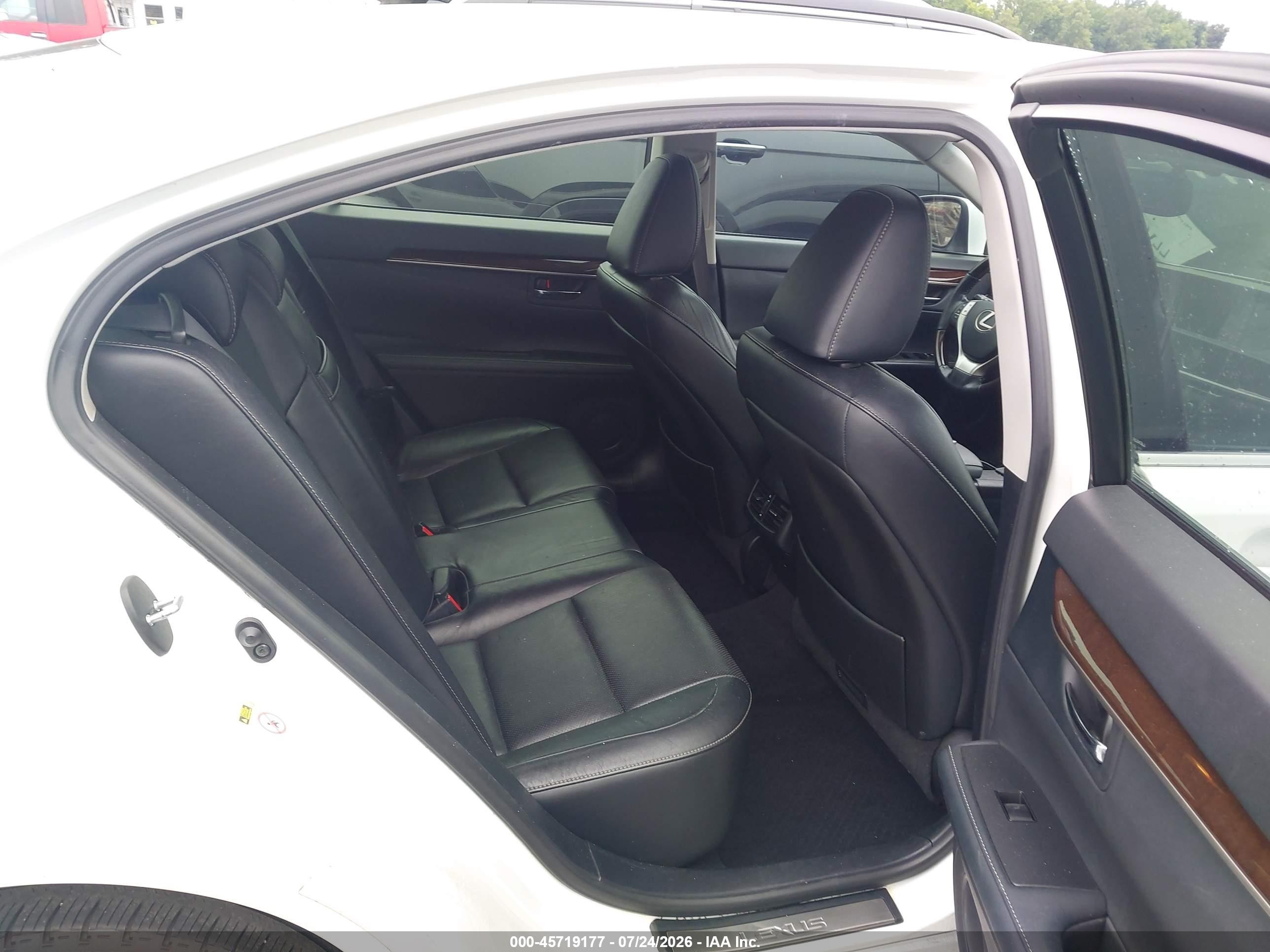 2014 Lexus Es 350   Белый vin: JTHBK1GG6E2086646