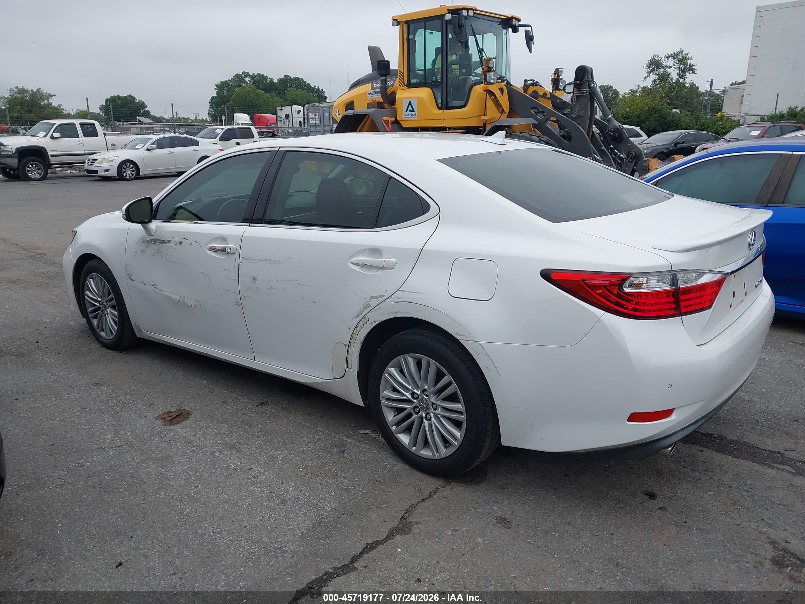 2014 Lexus Es 350   Белый vin: JTHBK1GG6E2086646
