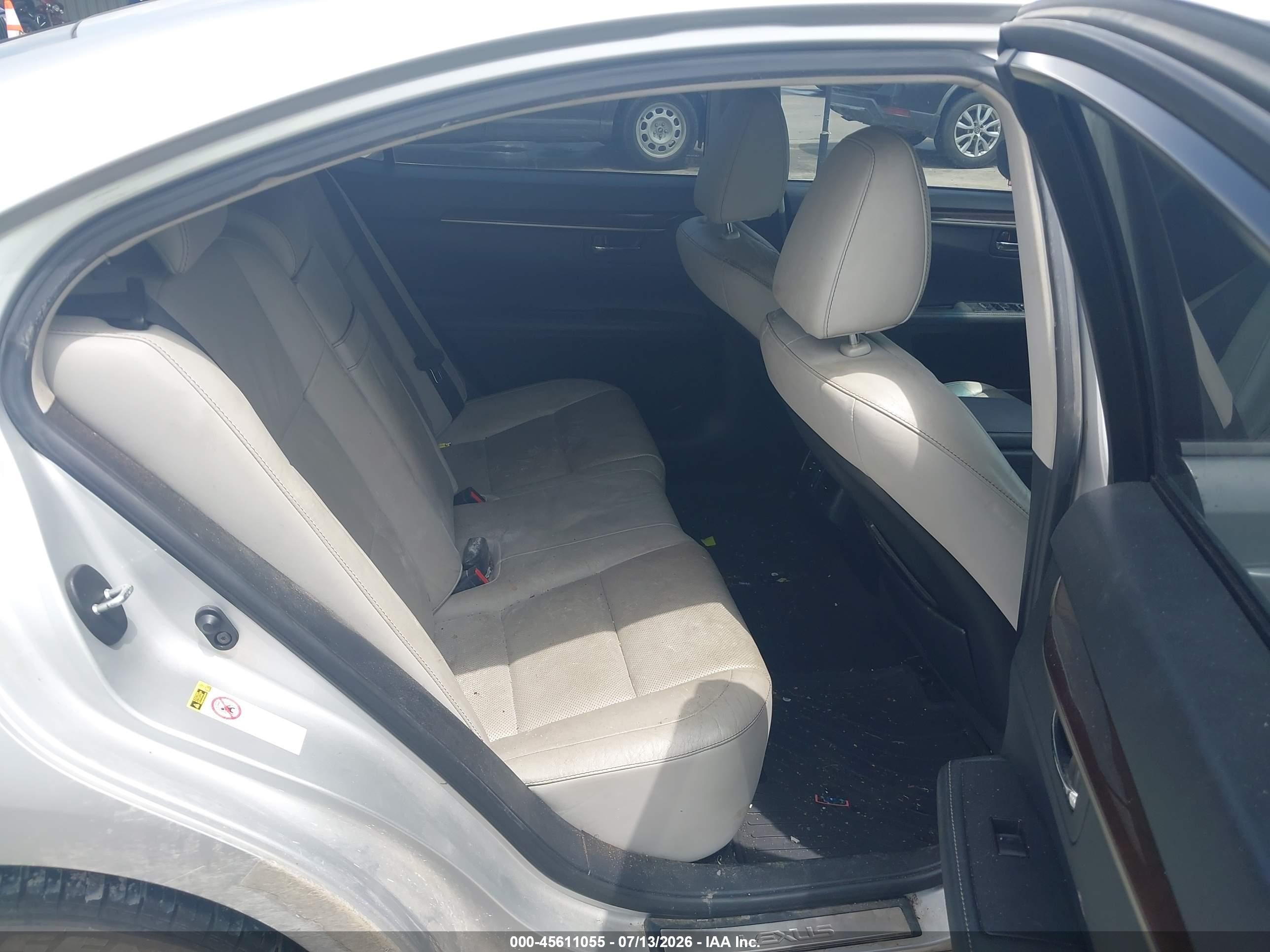 2014 Lexus Es 350   Серебряный vin: JTHBK1GG6E2103381