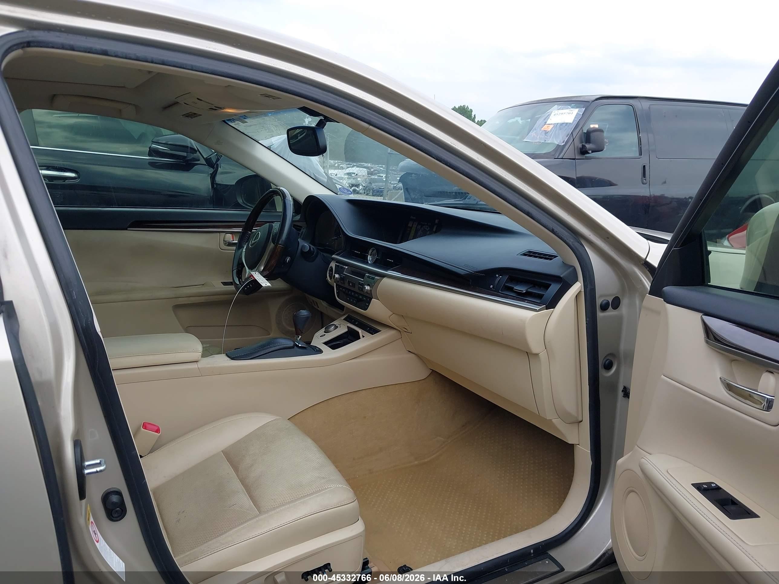 2014 Lexus Es 350   Black vin: JTHBK1GG6E2121637