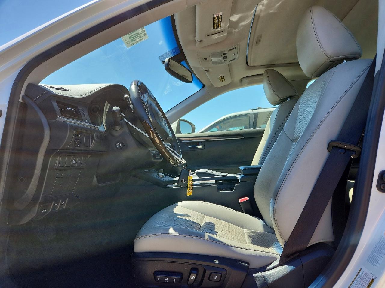 2014 Lexus Es 350 White vin: JTHBK1GG6E2123064
