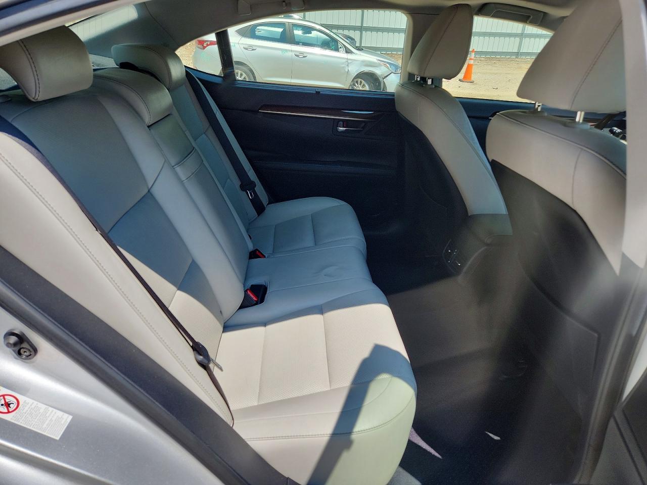 2014 Lexus Es 350 Silver vin: JTHBK1GG6E2124764