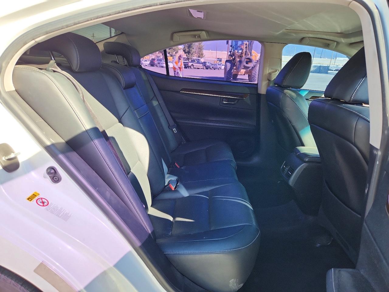 2014 Lexus Es 350 Белый vin: JTHBK1GG6E2125171