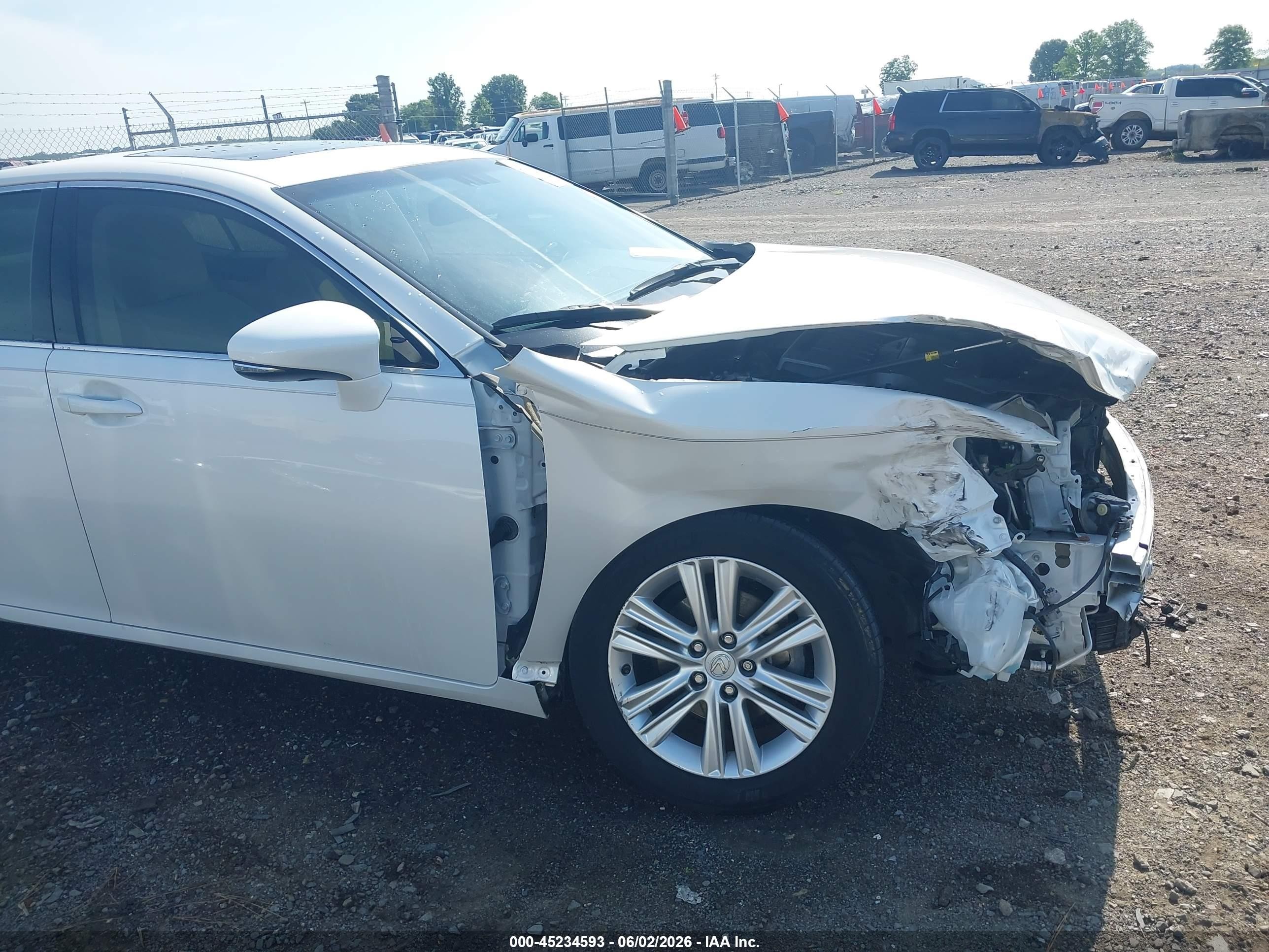 2015 Lexus Es 350   Белый vin: JTHBK1GG6F2166868