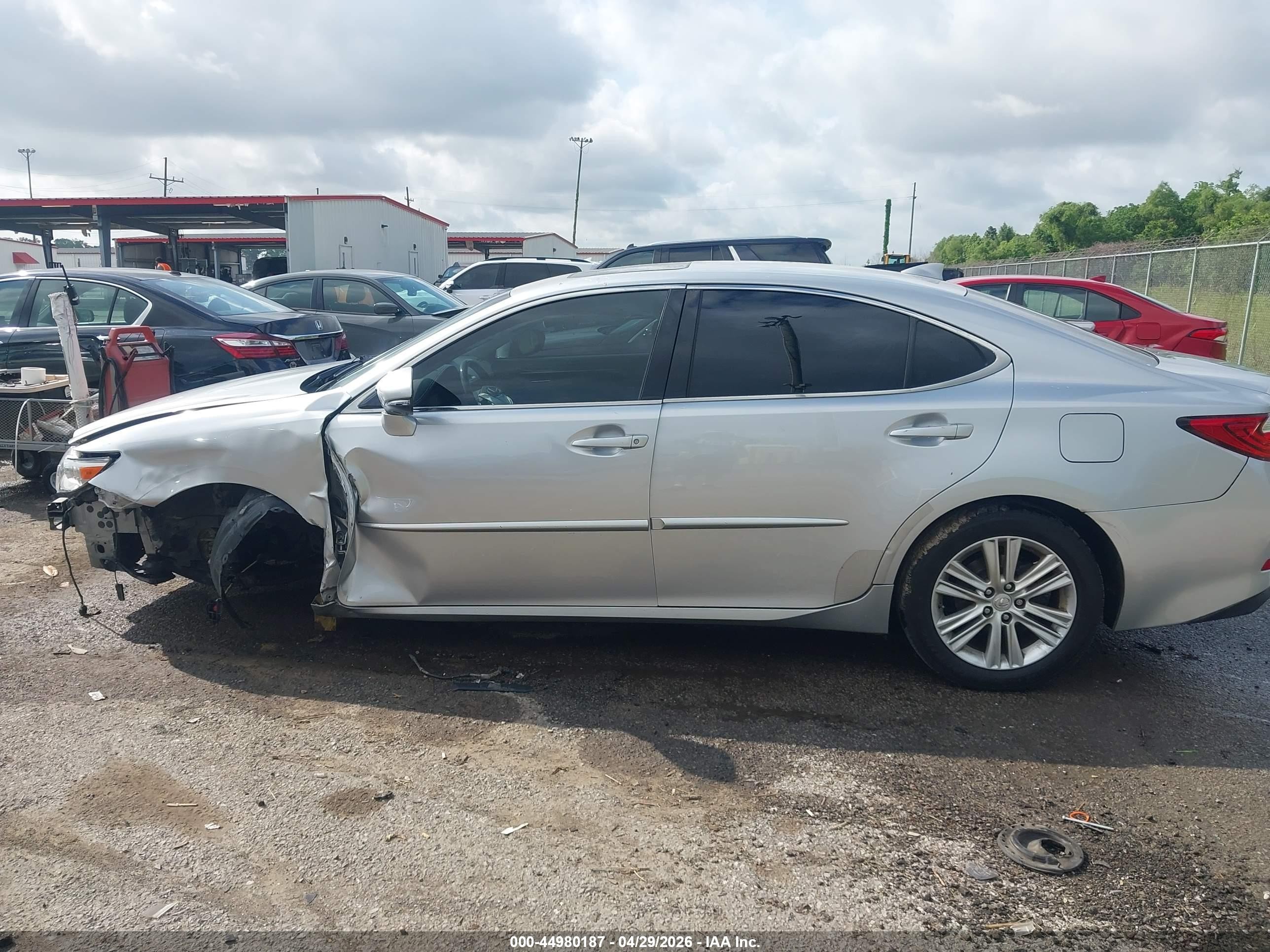 2015 Lexus Es 350   Silver vin: JTHBK1GG6F2173349