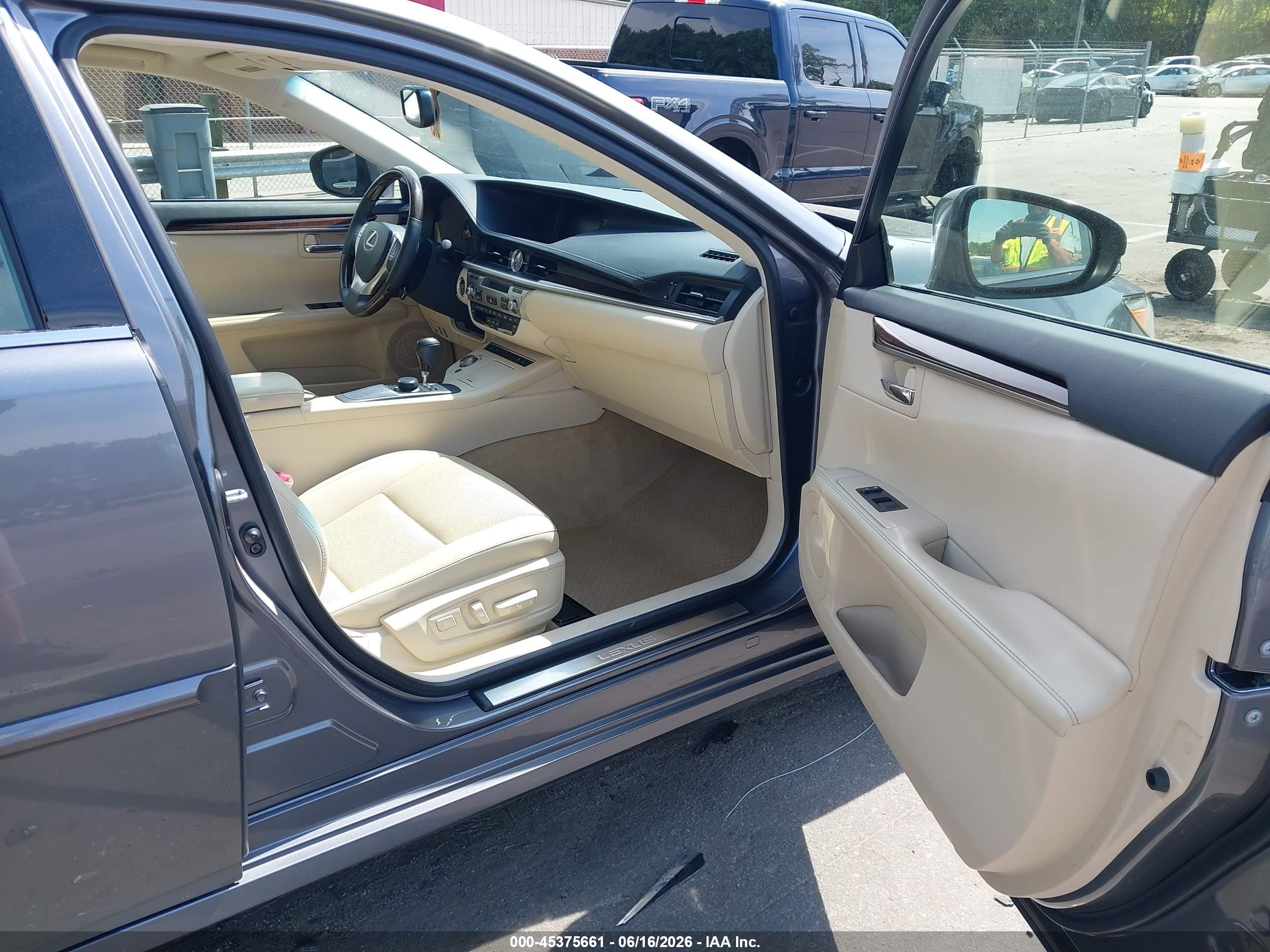 2015 Lexus Es 350   Gray vin: JTHBK1GG6F2176560
