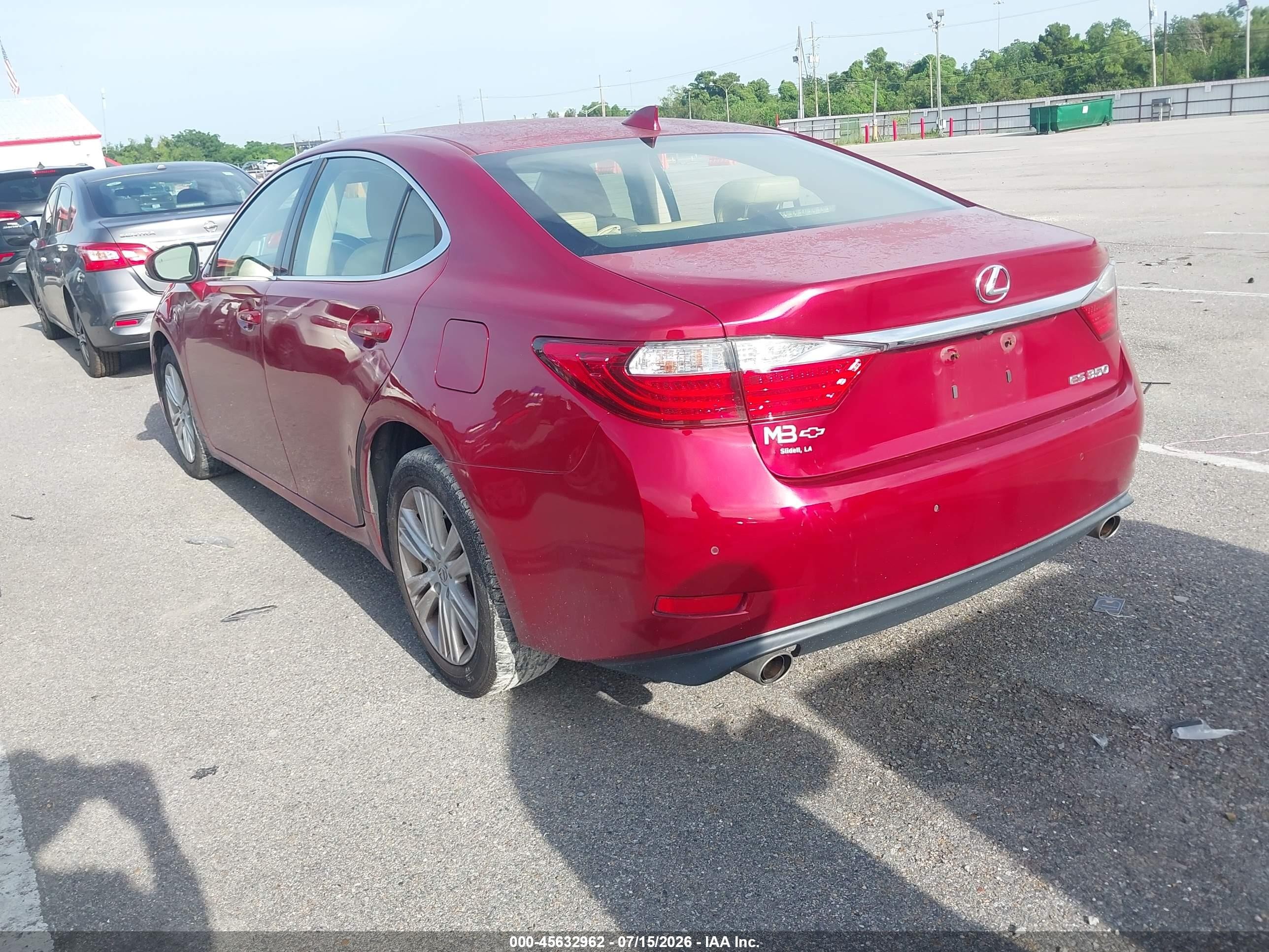 2015 Lexus Es 350   Red vin: JTHBK1GG6F2206110