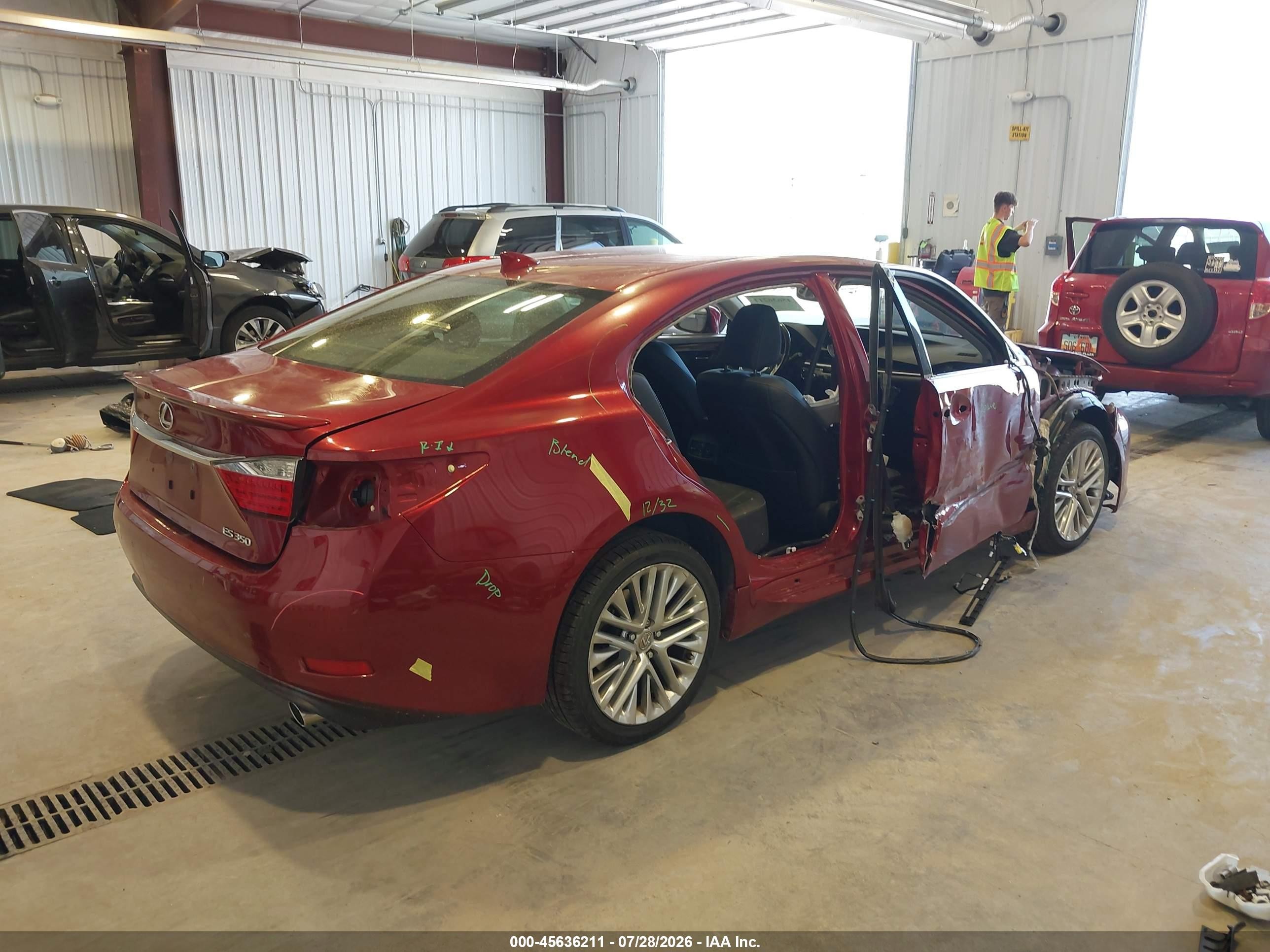 2015 Lexus Es 350   Red vin: JTHBK1GG6F2207838