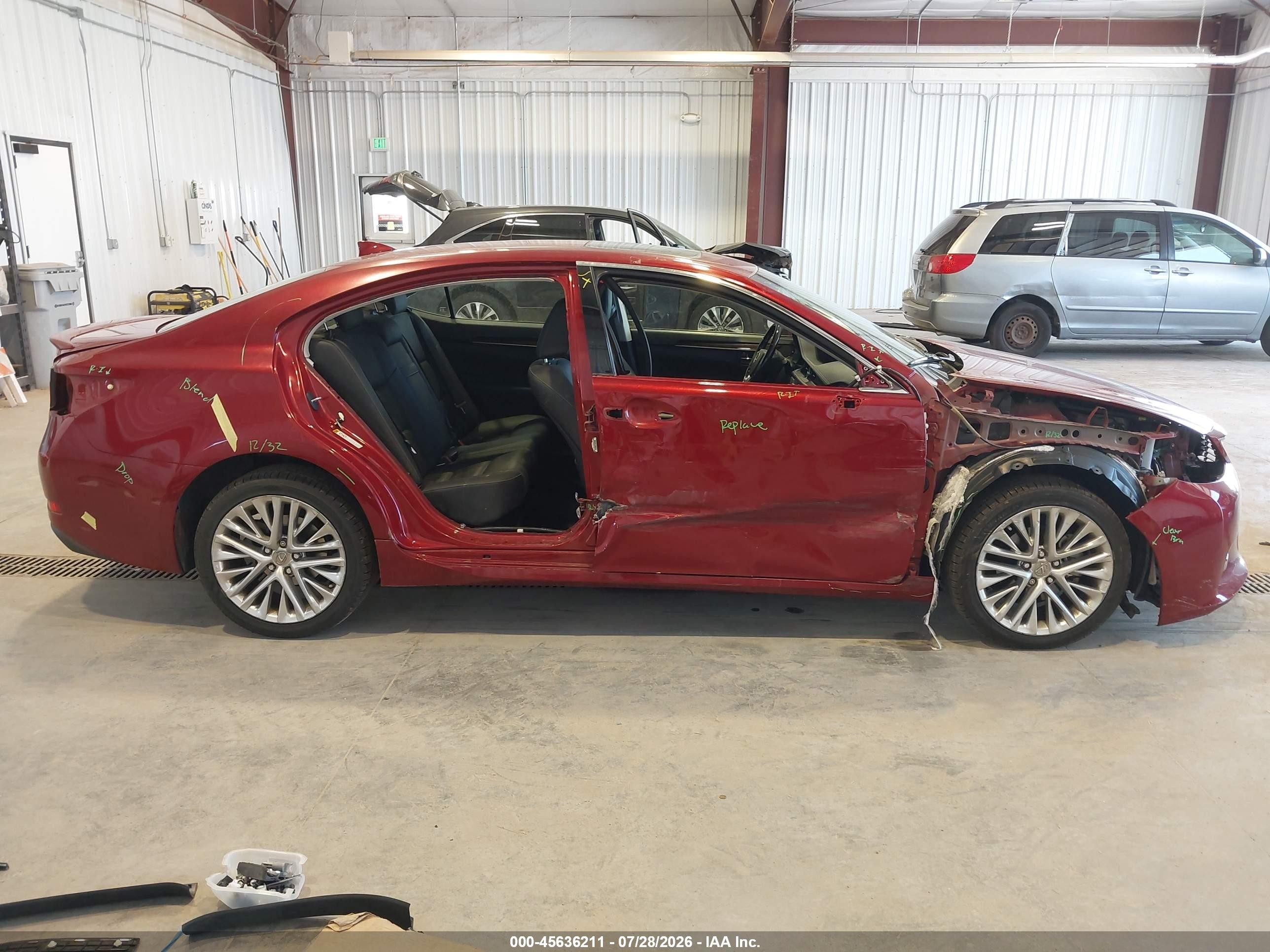 2015 Lexus Es 350   Red vin: JTHBK1GG6F2207838