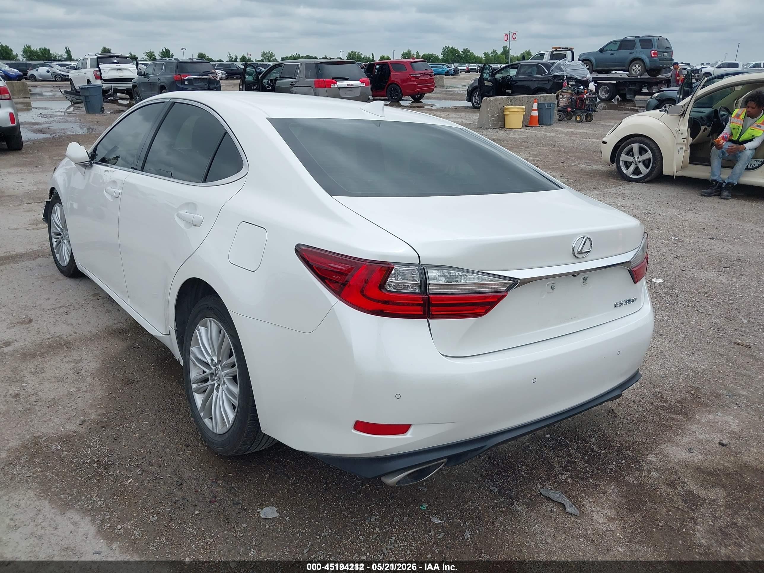 2017 Lexus Es 350   Белый vin: JTHBK1GG6H2255391