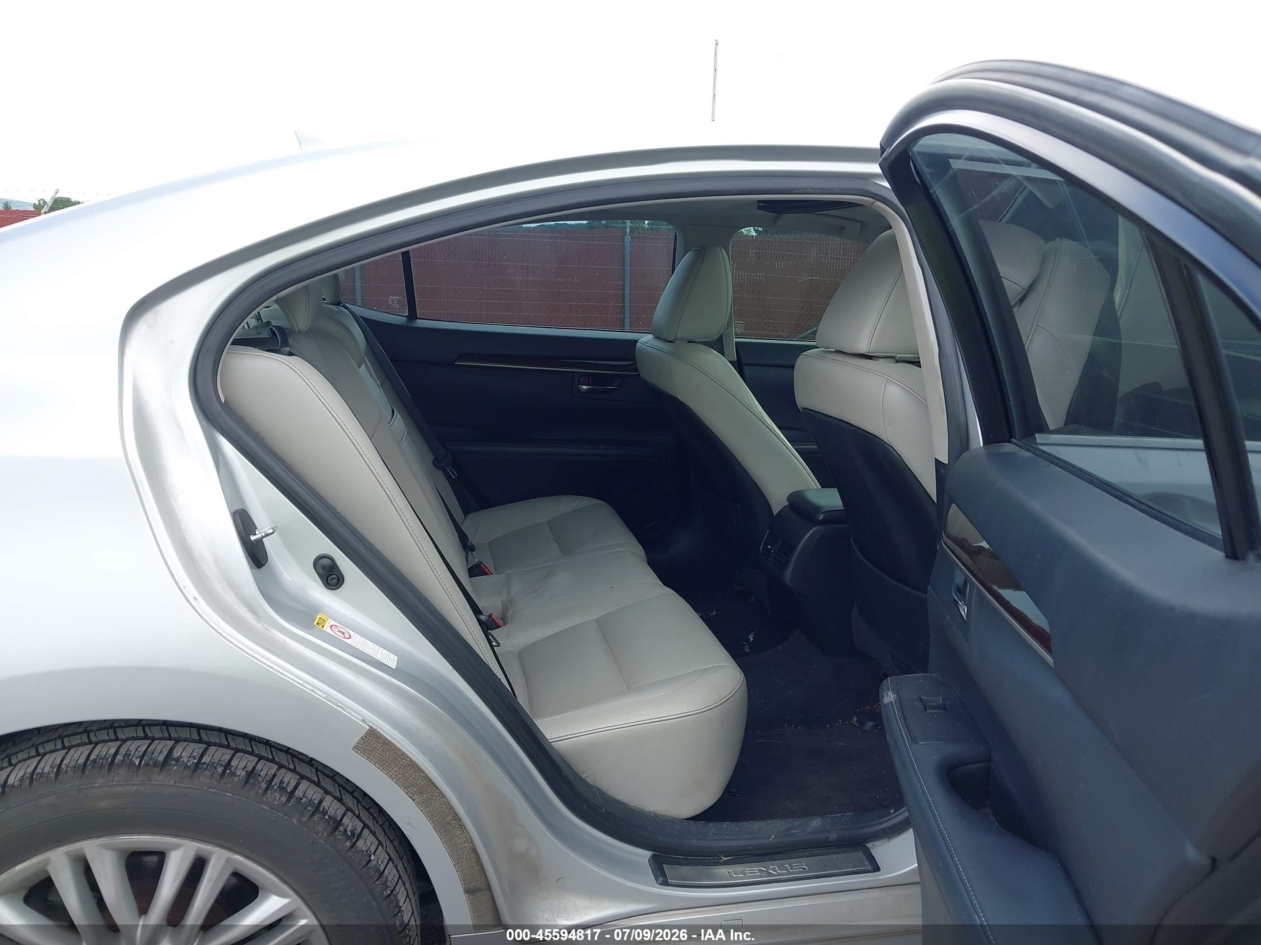 2013 Lexus Es 350   Silver vin: JTHBK1GG7D2019598