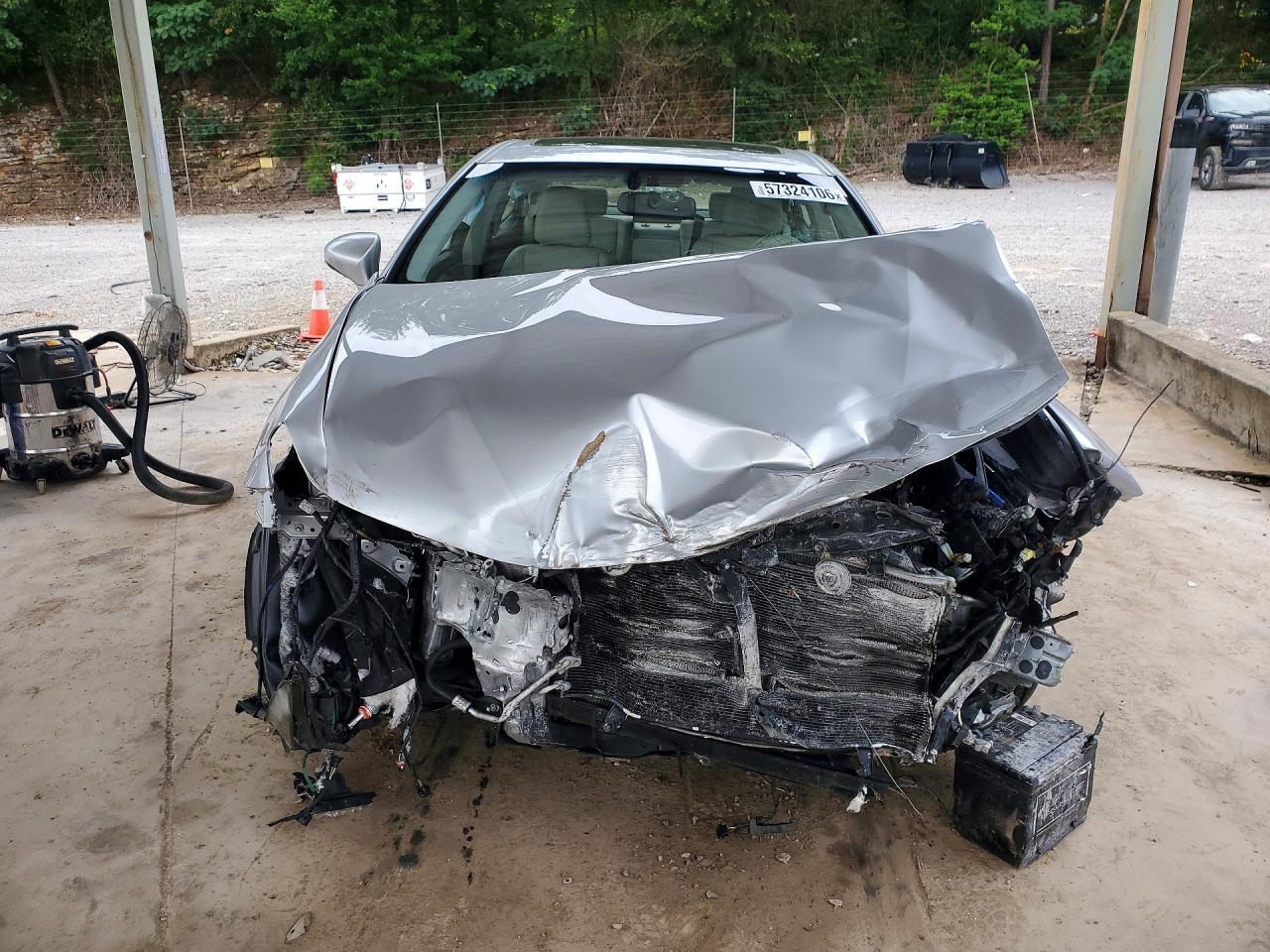 2013 Lexus Es 350 Silver vin: JTHBK1GG7D2052939