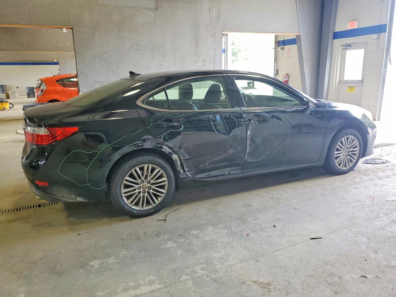 2013 Lexus Es 350 Черный vin: JTHBK1GG7D2054514